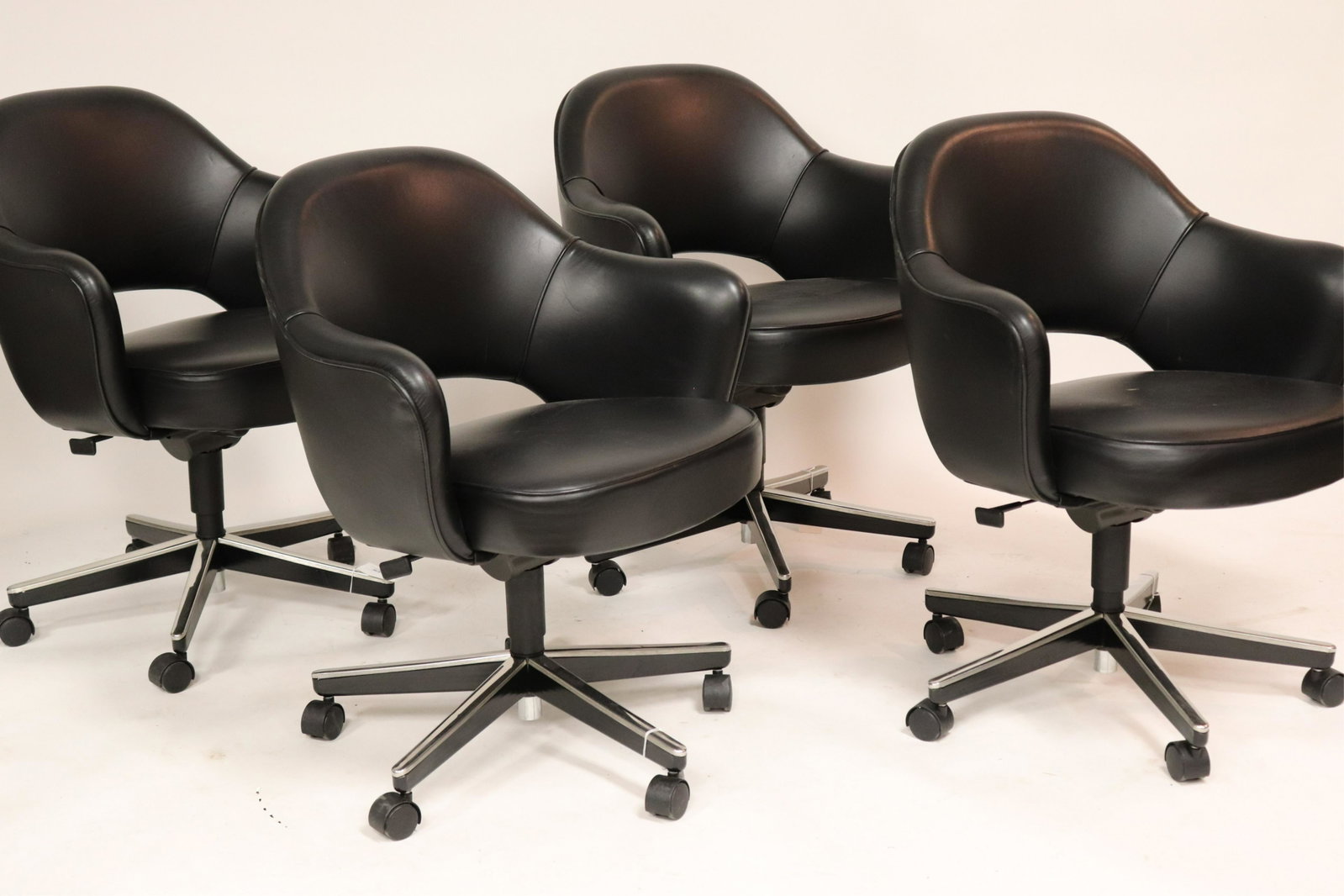 Set of 4 Knoll Black Leather Desk Chairs: (EBAZ1154/4)(MS) Dimensions: 33.5 H x 27 W x 24.5 D