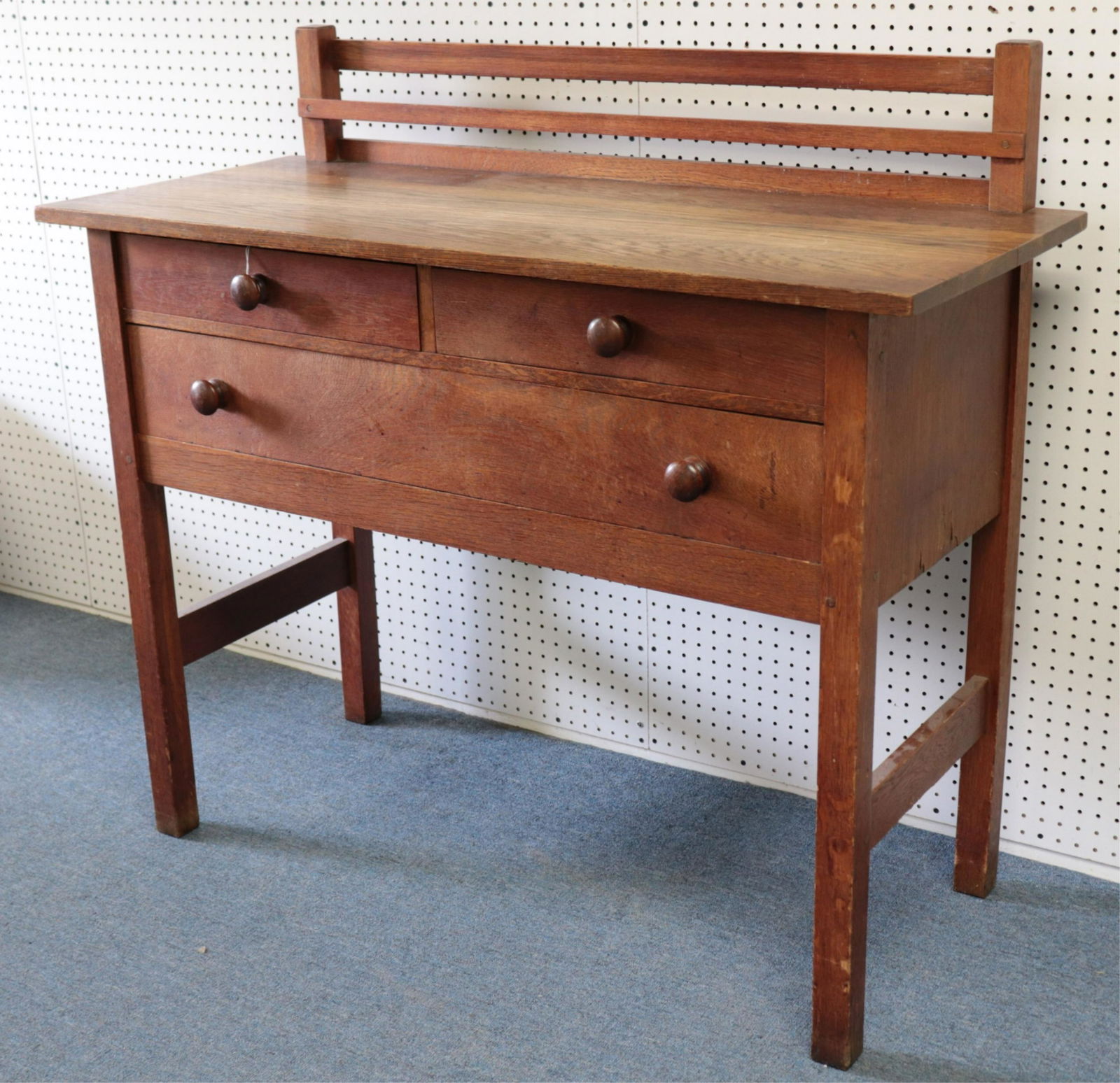 Stickley Style Oak Sideboard (1 of 3)