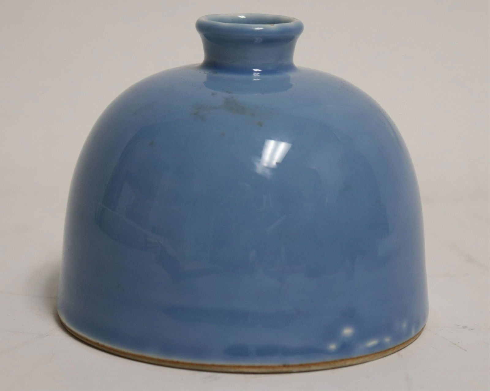 Chinese Pale Blue Porcelain Coupe/Brush Washer: Chinese Pale Blue Porcelain Coupe/Brush Washer. For additional photos please view the following link: https://www.dropbox.com/sh/5nml7erwxsm5s6s/AAAxx0IbT5BL3U5q6Al9Enjha?dl=0 Dimensions: 4" H x 5" Di