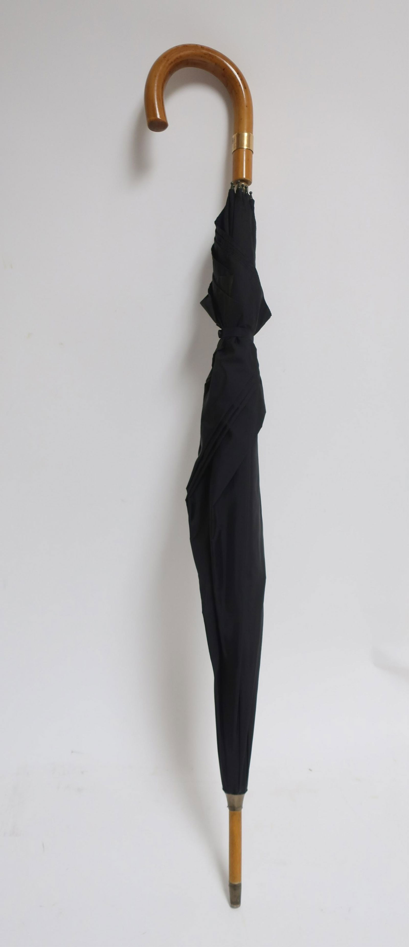 Malacca Umbrella, HM Queen Elizabeth (1 of 2)