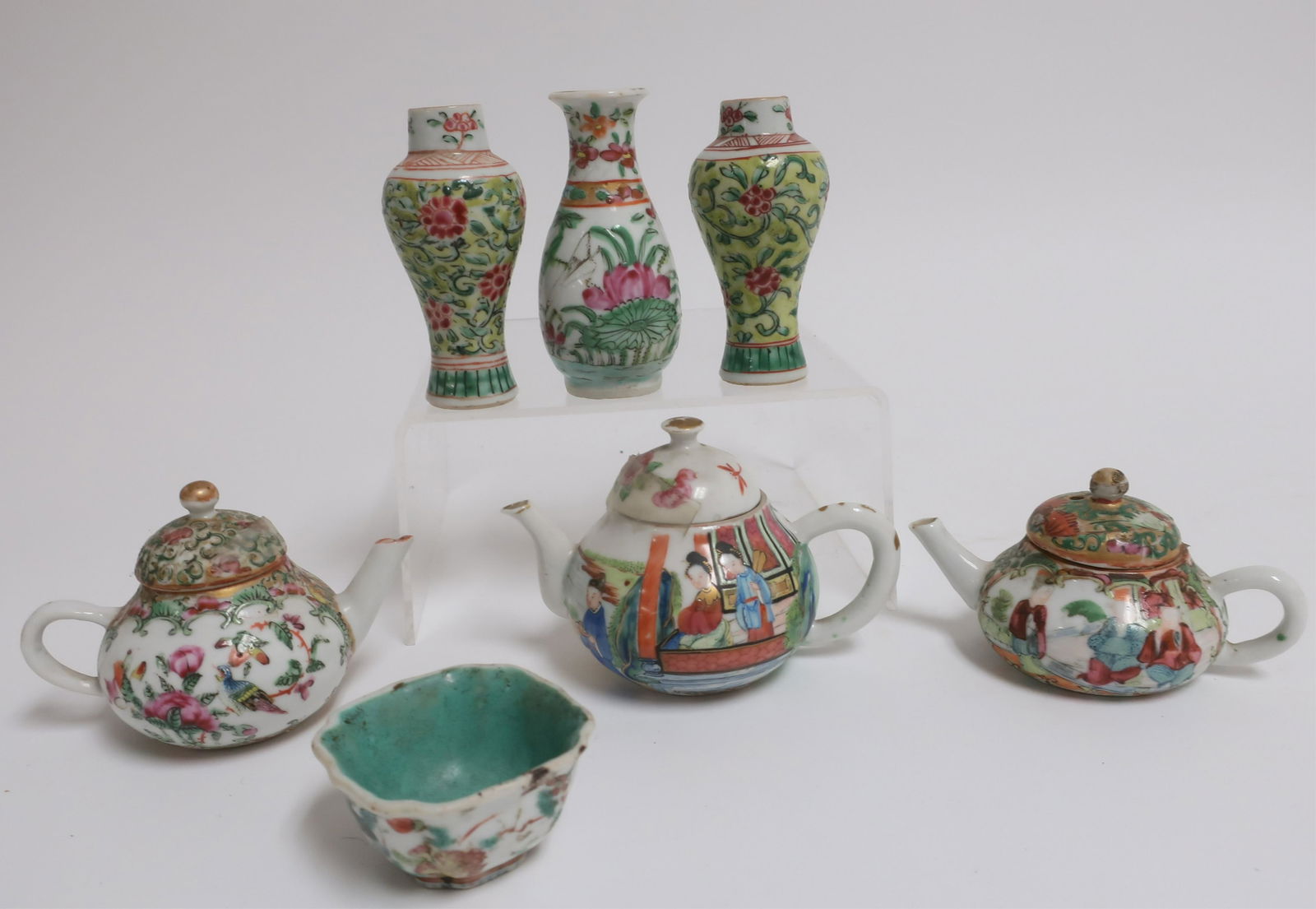 Collection Small Porcelain Vases & Teapots (1 of 5)