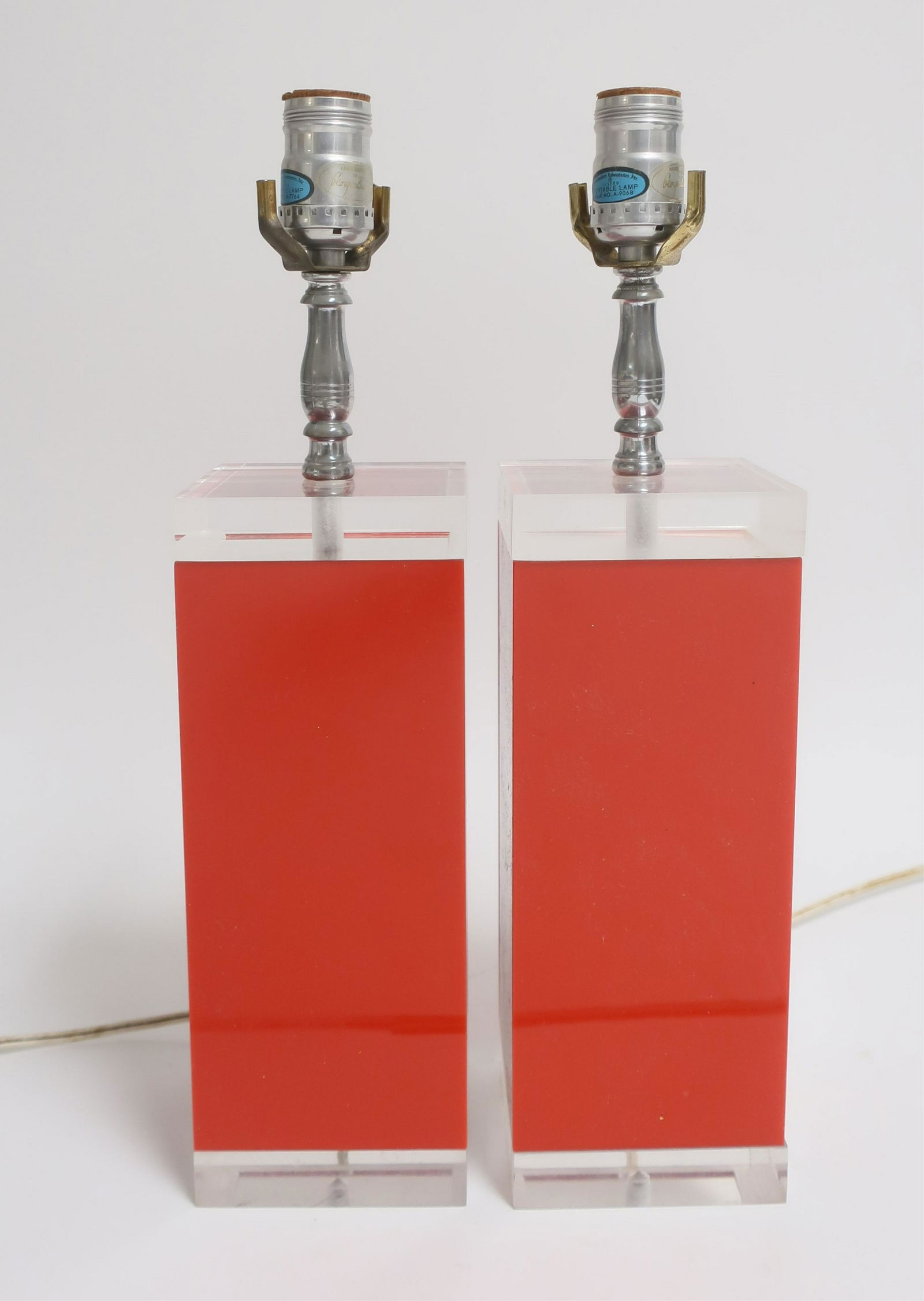 Pair of Mid Century Red & Clear Lucite Table Lamps (1 of 5)