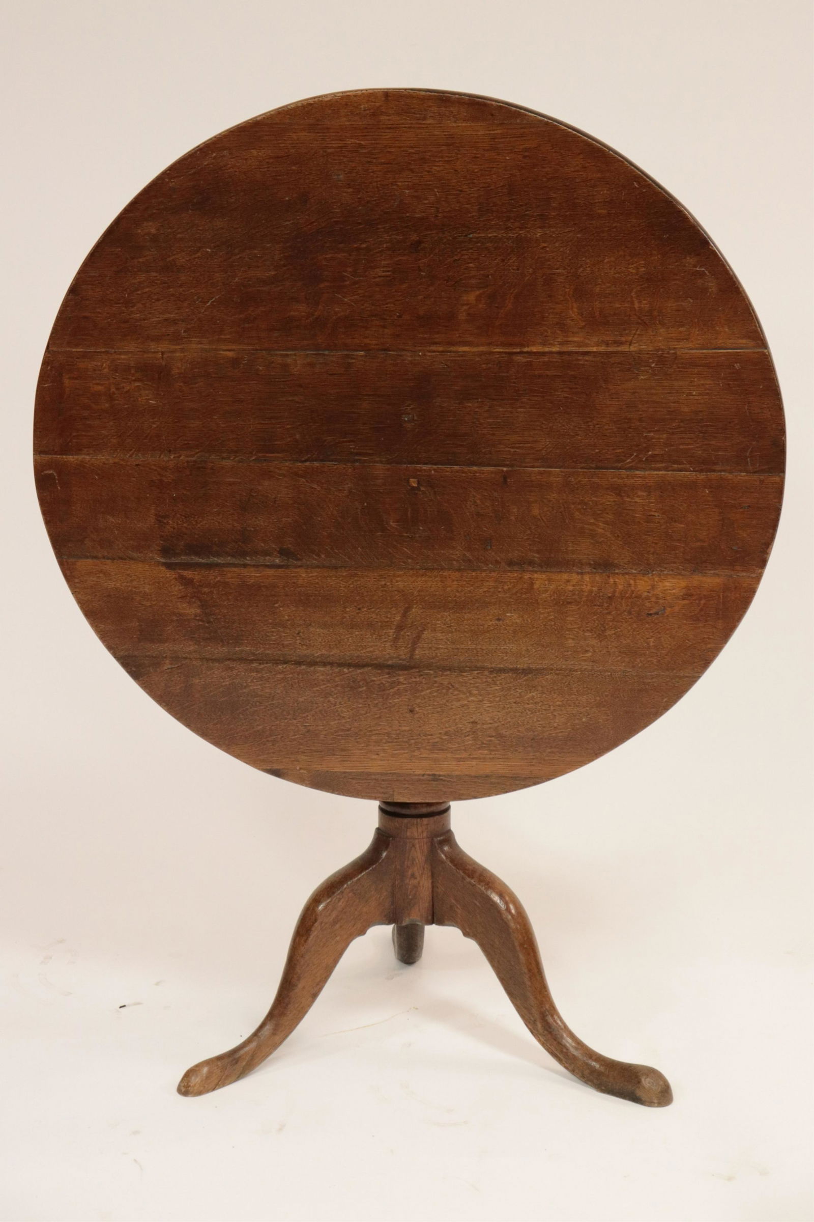 19C Q.Anne Oak Tilttop Tripod Base Table (1 of 4)