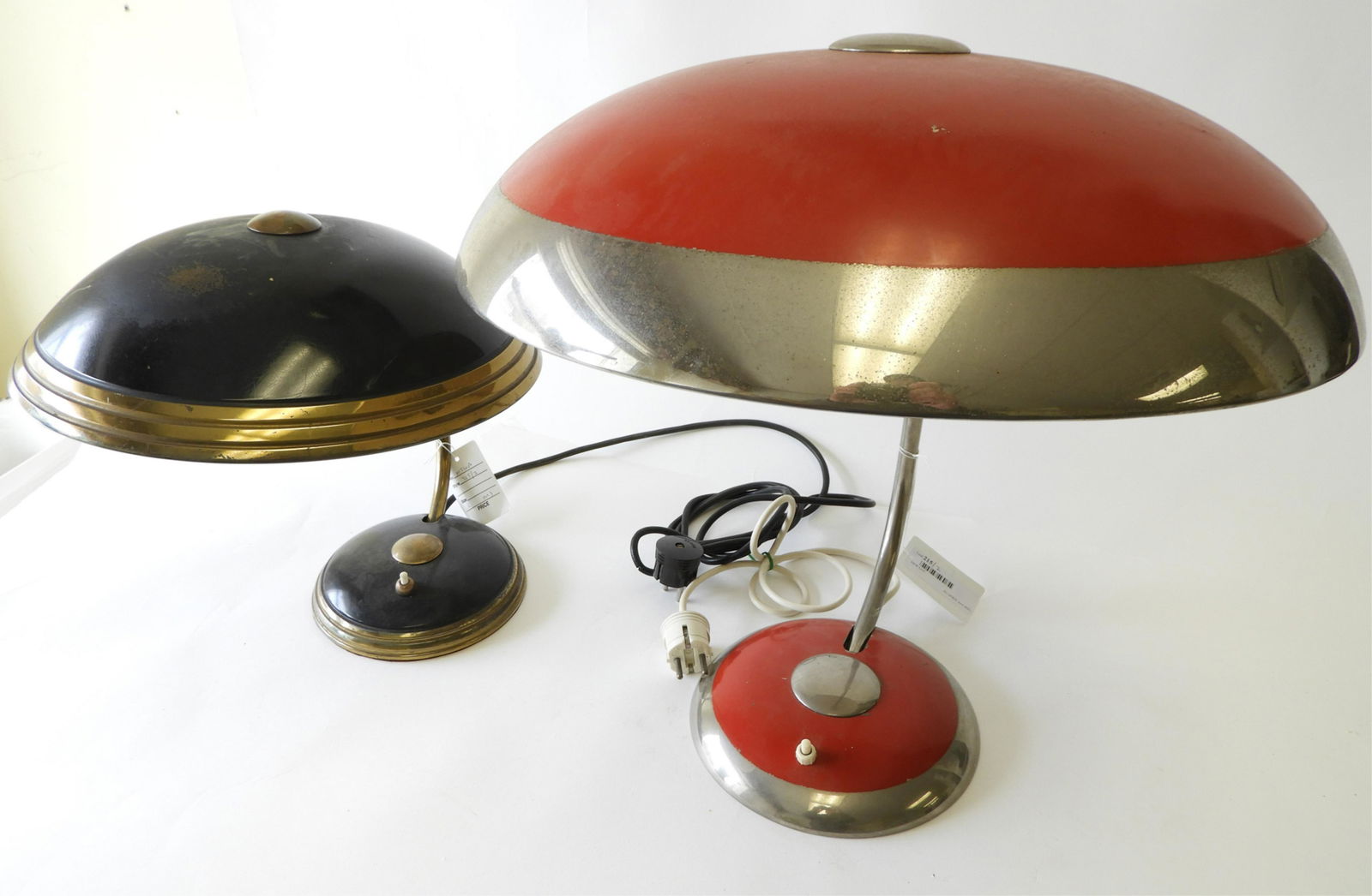 2 Art Deco Desk Lamps, circa 1930 (1 of 6)