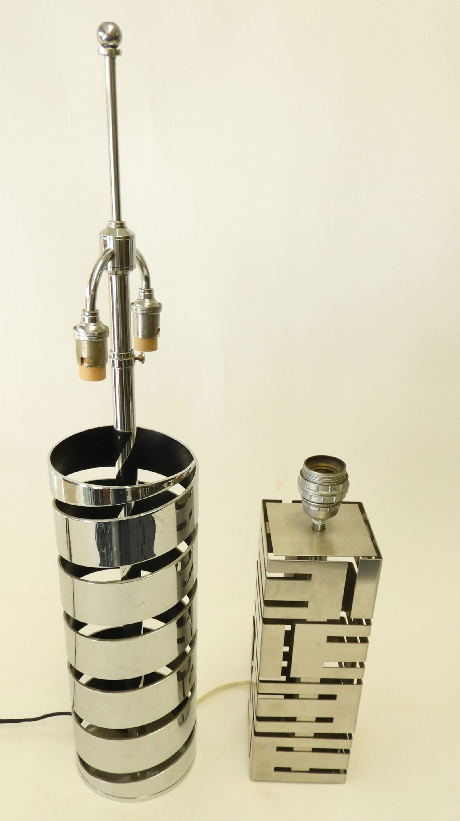 2 1970's Metal Openwork Lamps (1 of 4)