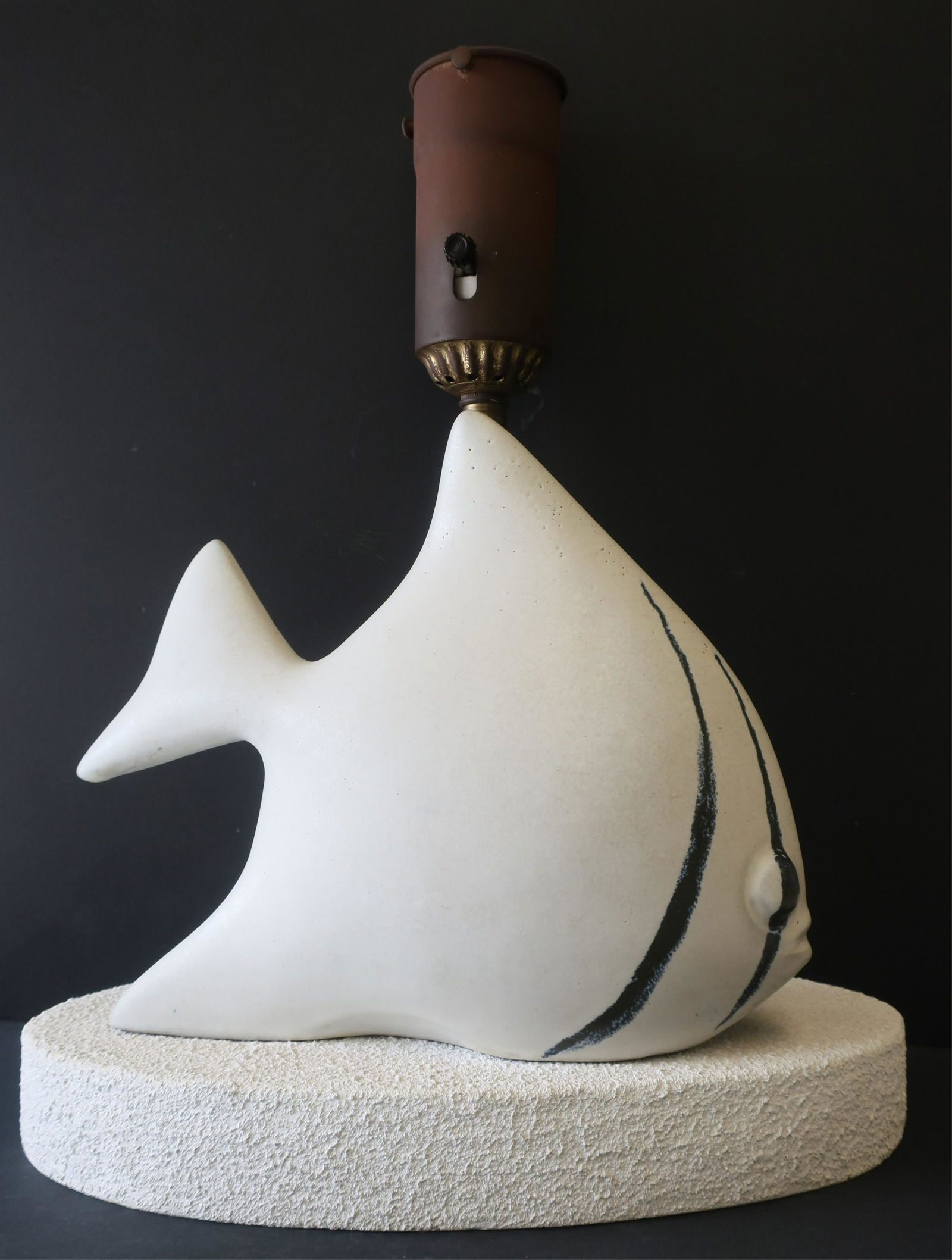 MCM Ceramic & Stippled Wood Angel Fish Lamp (1 of 5)