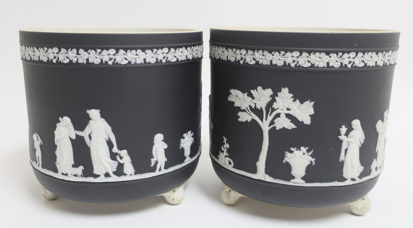 Near Pair Wedgwood Basalt Cache Pots/Jardinieres (1 of 5)