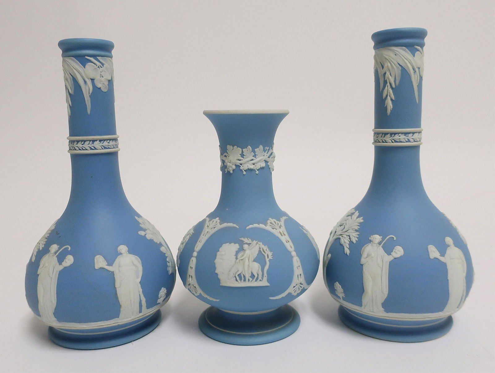 3 Wedgwood Jasper Dip Vases (1 of 4)