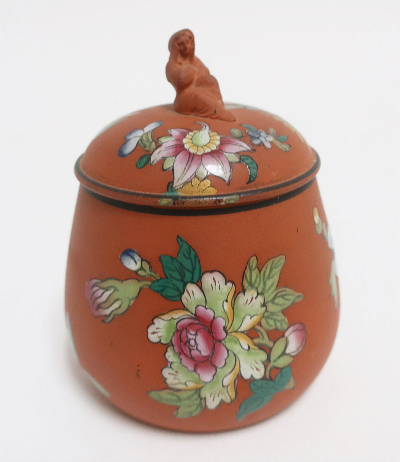 Wedgwood Rosso Antico Small Covered Jar (1 of 4)