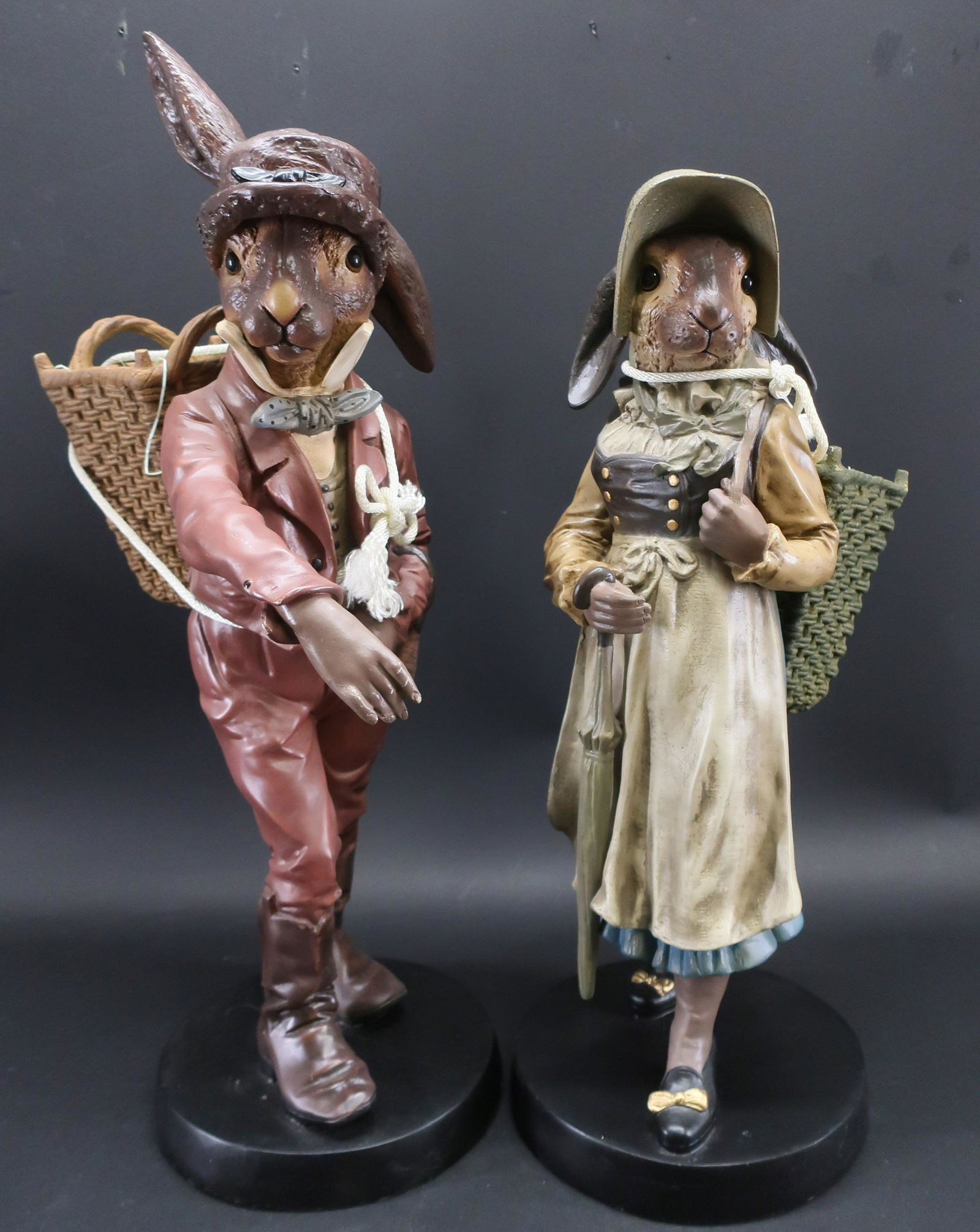 Pair Bunny Rabbit Composition Figures (1 of 8)