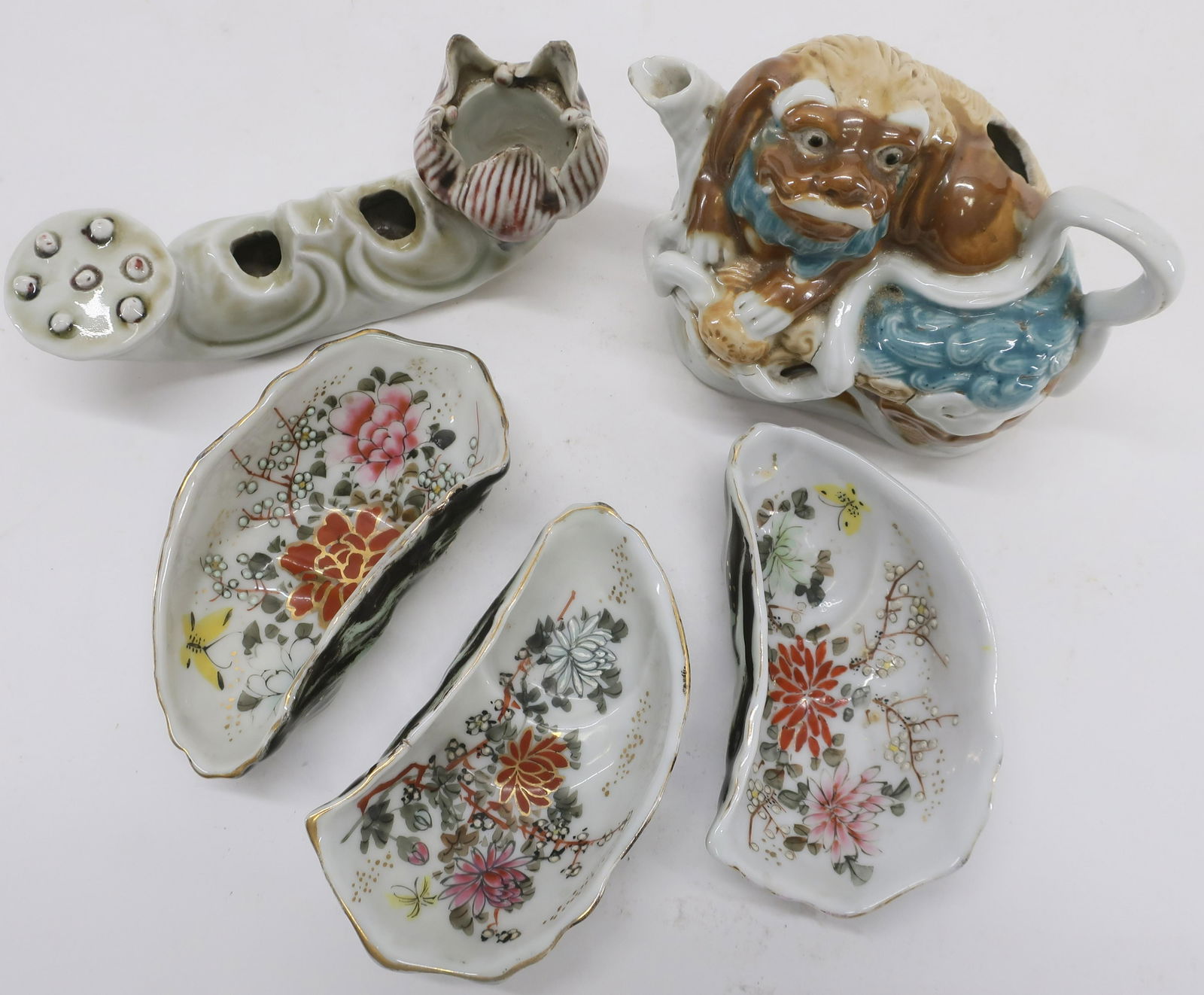 Small Asian Porcelain Items (1 of 12)
