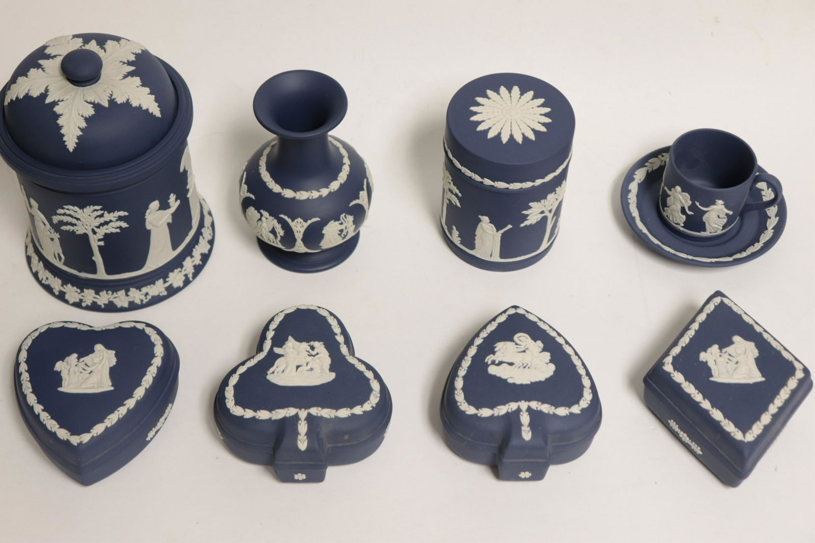 Wedgwood Dark Blue Jasperware Table Articles (1 of 7)