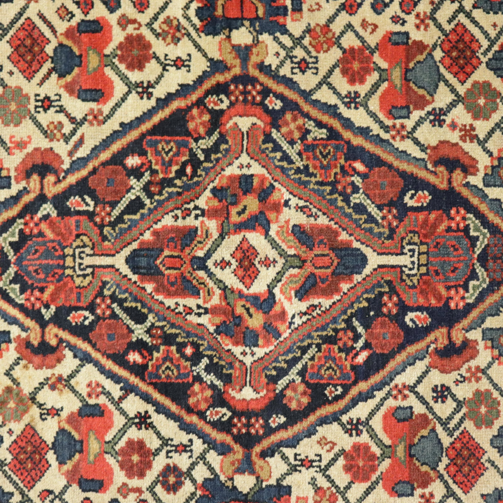 Hamadan Rug - 4 x 7: White Ground Hamadan Rug 3' 6" x 6' 10" with Elongated Pole Medallion, birds & flowers, 3 narrow borders. 20th century. Dimensions: 3' 6" x 6' 10" Property from a West End Ave, NYC collection (QWEA653