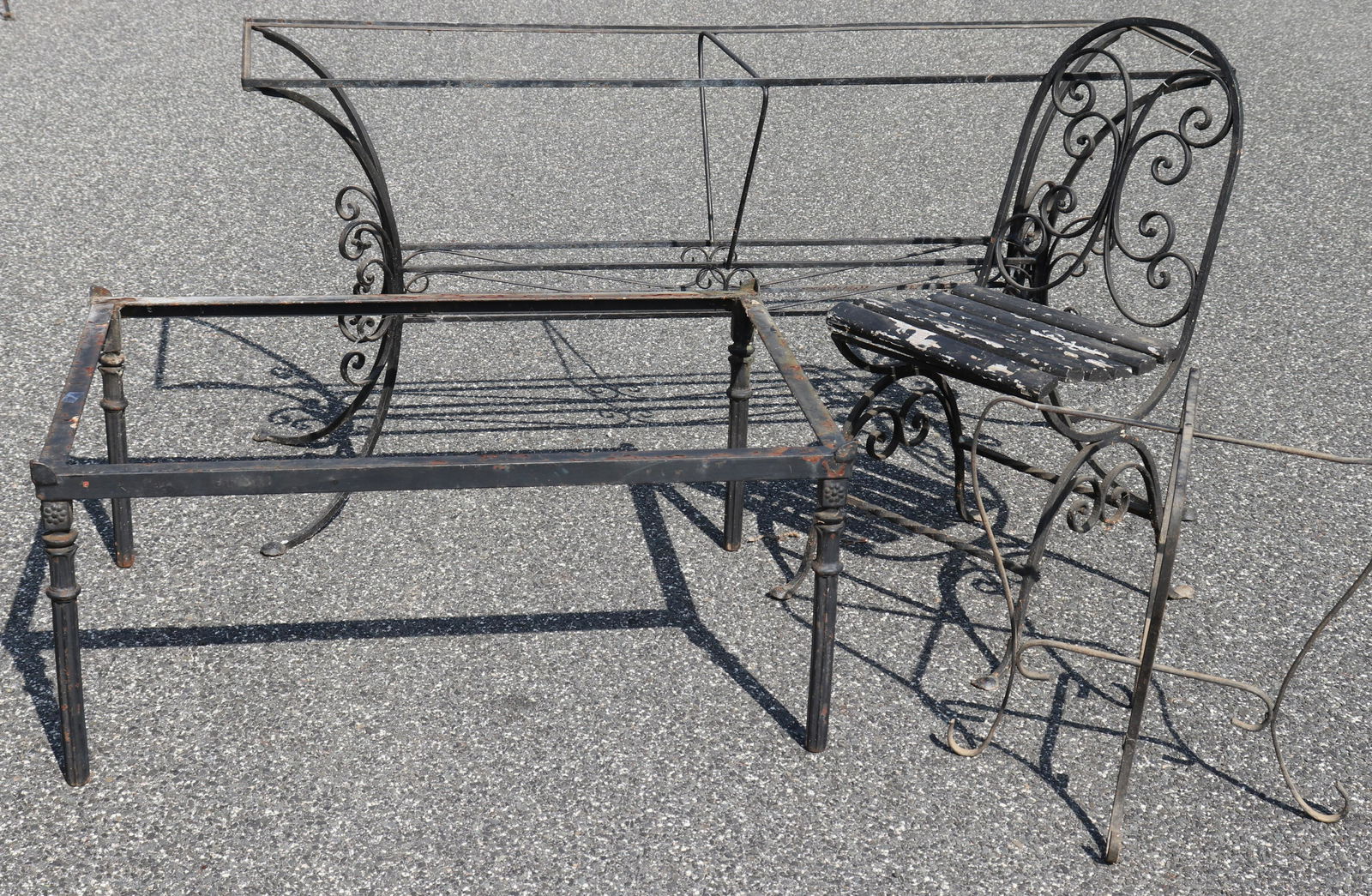 4 Pc. Wrought Iron Patio Furniture (1 of 4)