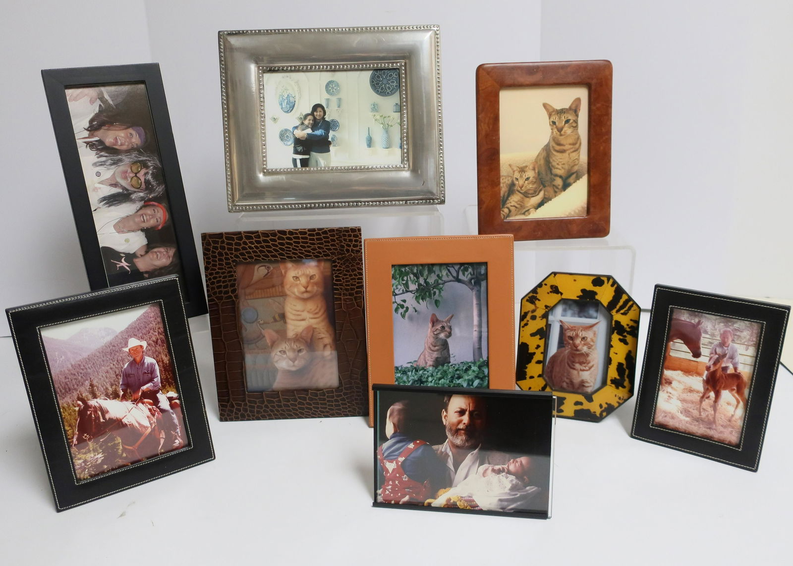 9 Photo Frames (1 of 1)