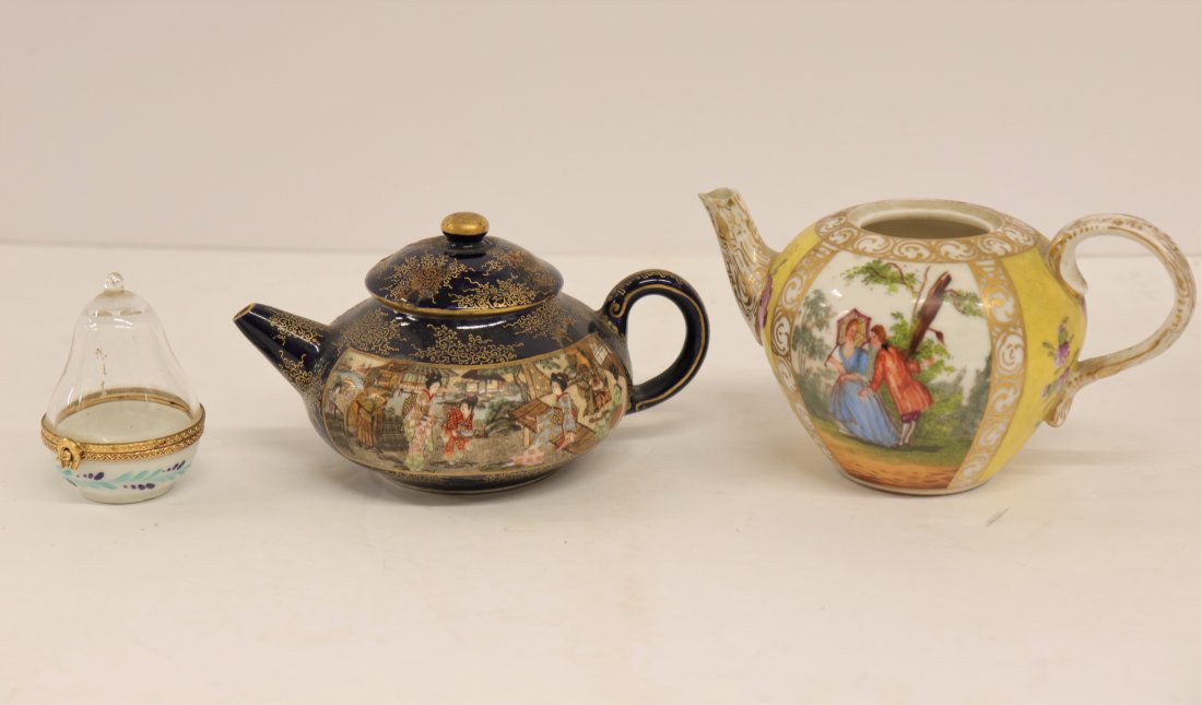 3 Petites: Teapots, Limoges Pocelain & Glass Pear (1 of 4)
