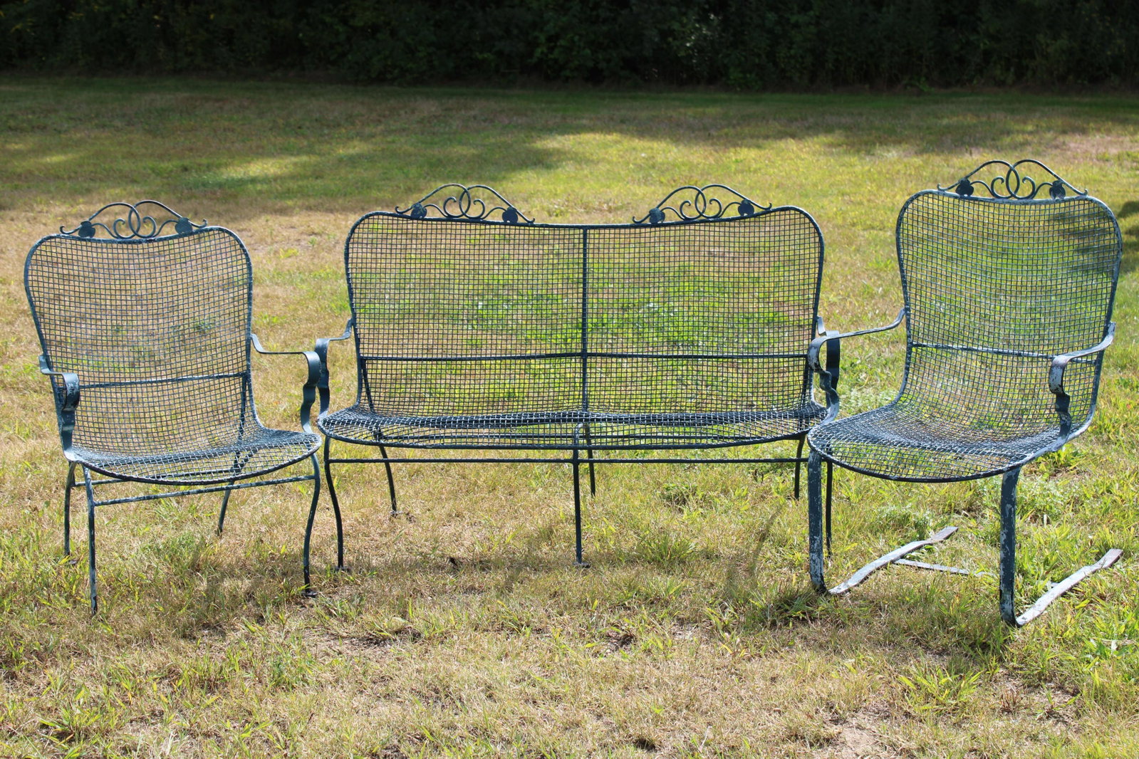 Russell Woodard Loveseat / Chairs: Russell Woodard Mesh/Floral Patterned Love Seat and 2 Arm Chairs Dimensions: Sofa 50"W, Chair 35 x 25 x 26 Property from a Kent, CT estate (QBRA9405)(MM)