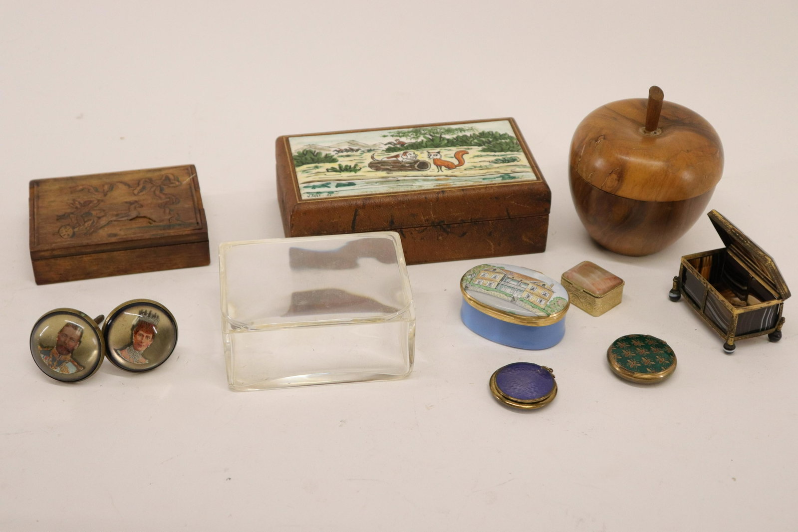 Collection of Boxes, Victoria & Albert: Collection of Boxes in Various Mediums, and 2 drawer pulls with portraits of Victoria & Albert, and 2 compacts, porcelain top with fox and hound signed W. Soles '51 Dimensions: Smallest purple enamel 