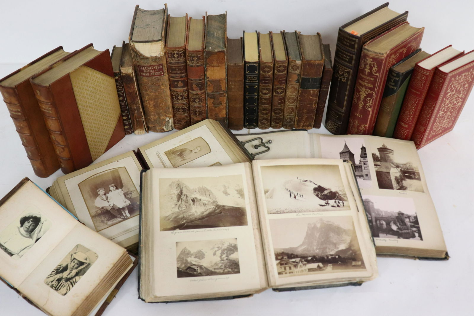 Leather Bound Books and Vintage Photo Albums (1 of 10)