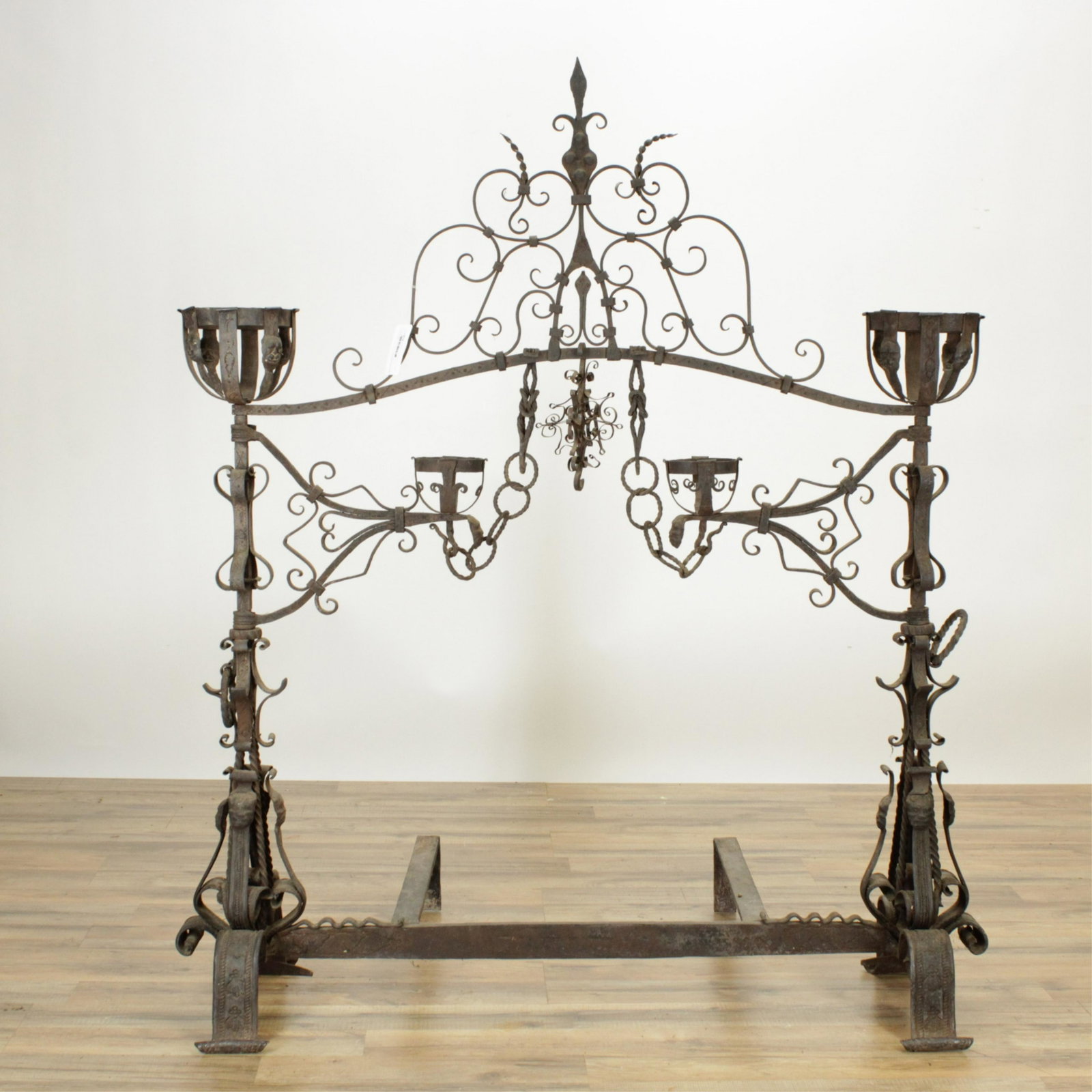 Italian Renaissance Style Wrought Iron Fire Screen: Italian Renaissance Style Wrought Iron Fire Screen, late 19th/Early 20th C. (RIJO876)(MS) Dimensions: 53 1/2" H x 43 1/4" W Property From the Estate of Richard I Johnson (1925-2020), Chestnut Hill, Ma