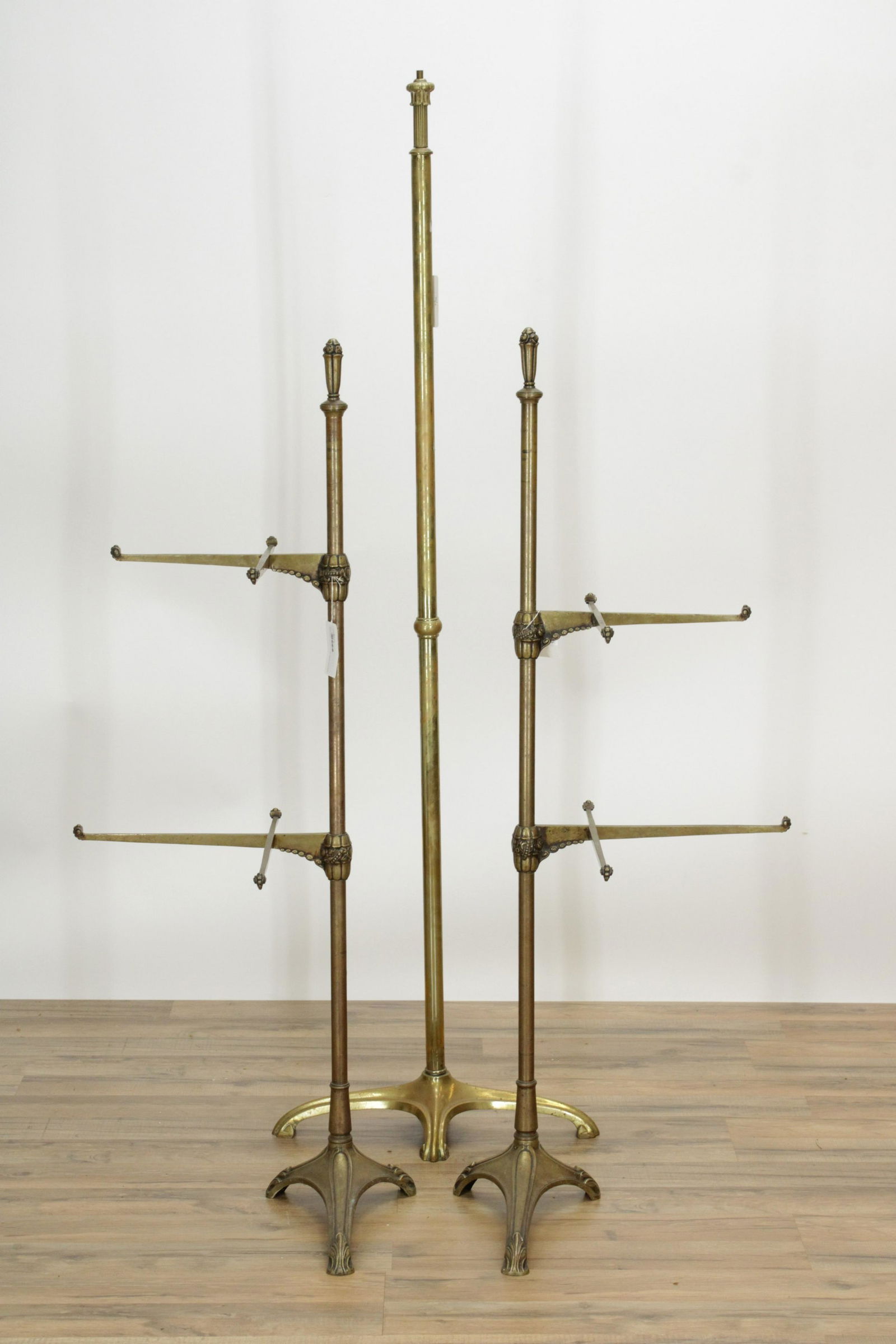 Seigal Cast Brass Adjustable Shelves (1 of 4)