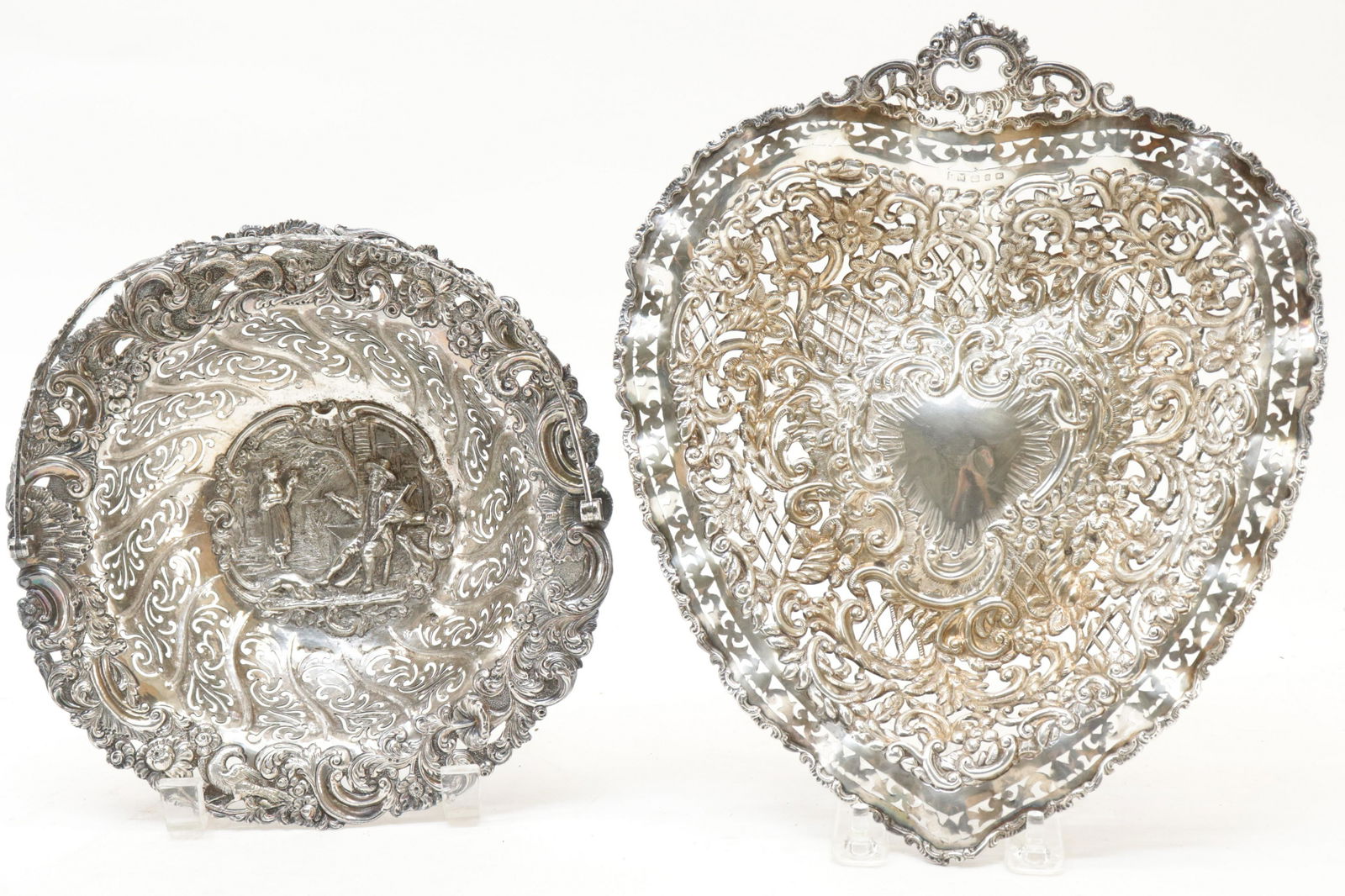 2 Reticulated Continental Silver Baskets (1 of 10)