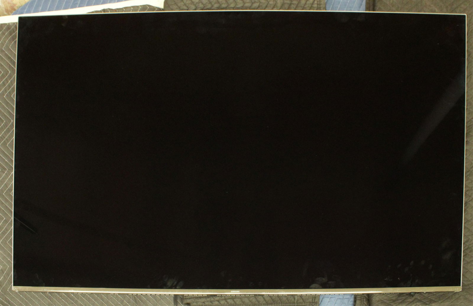 SAMSUNG UN65KS8000F SMART TV (1 of 4)