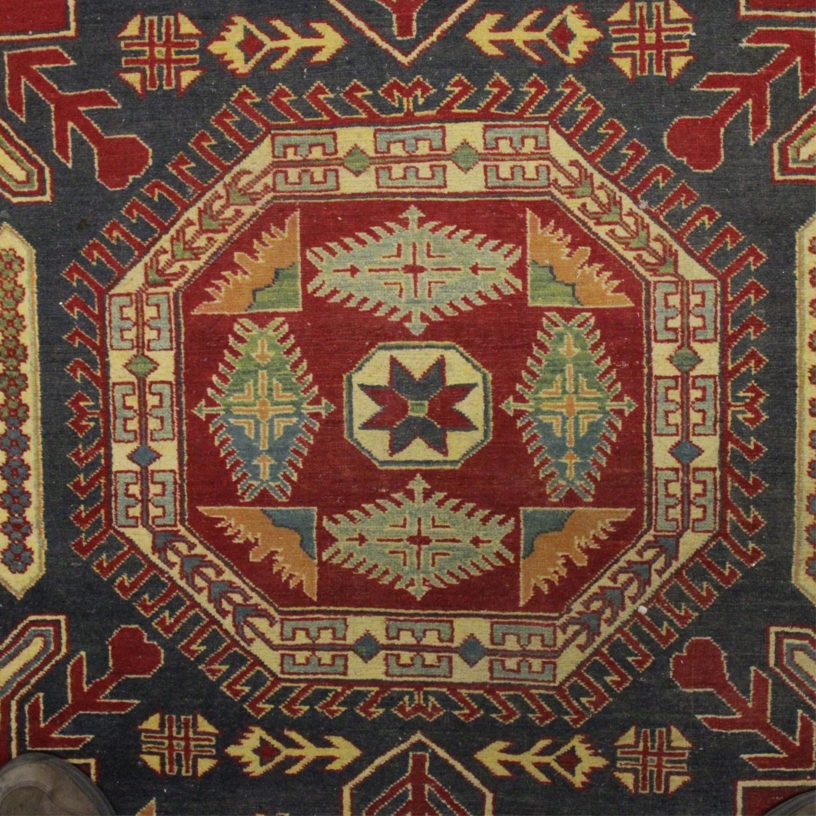 Kazak Style Wool Rug, 5 x 8 (1 of 7)