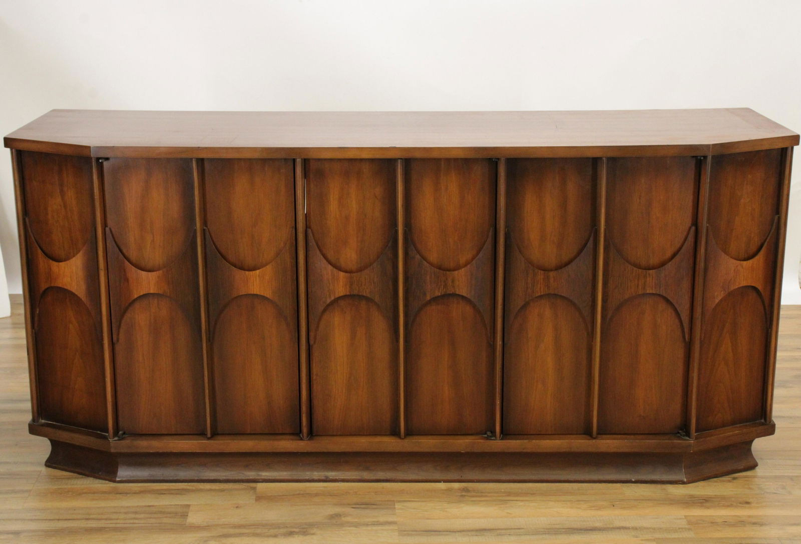 Kent Coffey Modern Credenza Perspecta (1 of 8)