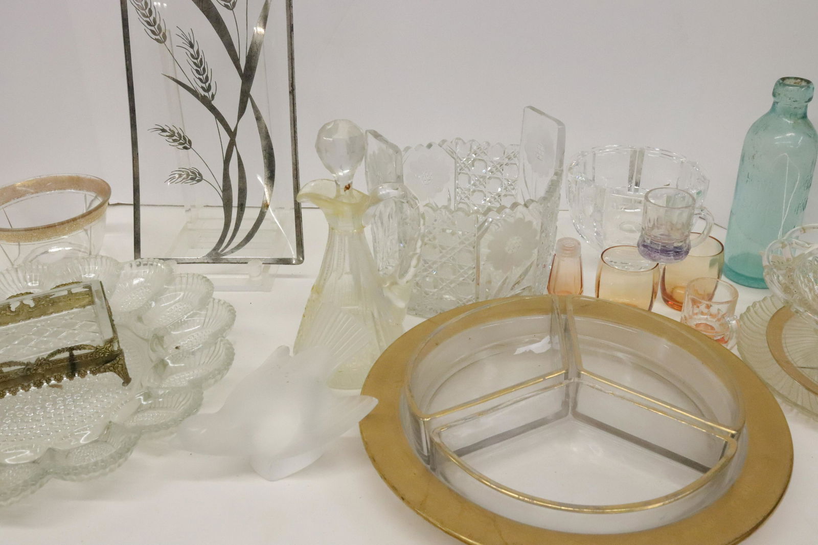 Mixed glassware, Orrefers & Lalique plus more (1 of 7)