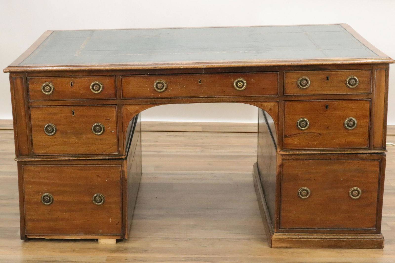 Victorian Pedestal Partner's Desk, 19th C. (1 of 6)