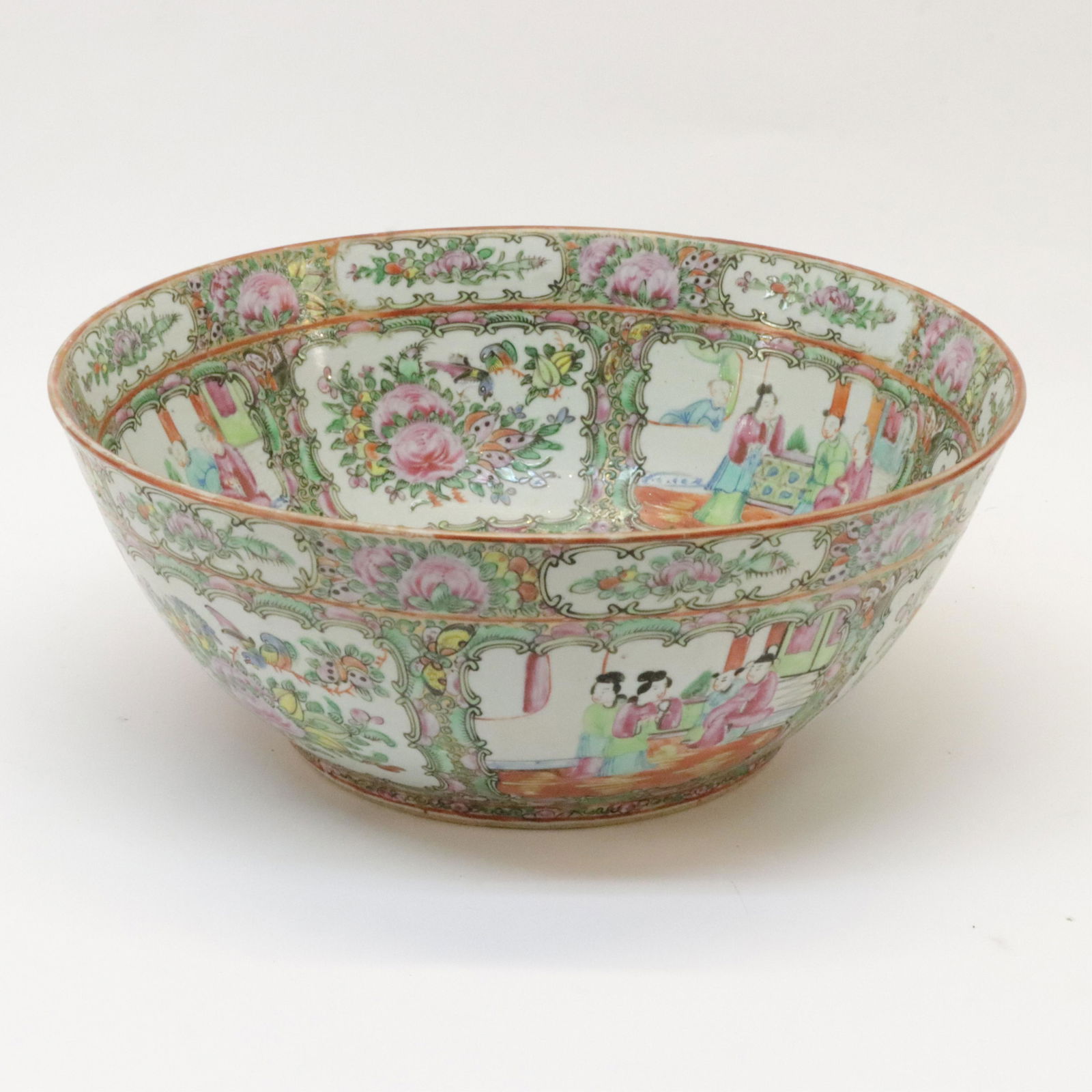 Large Rose Medallion Punchbowl (1 of 5)