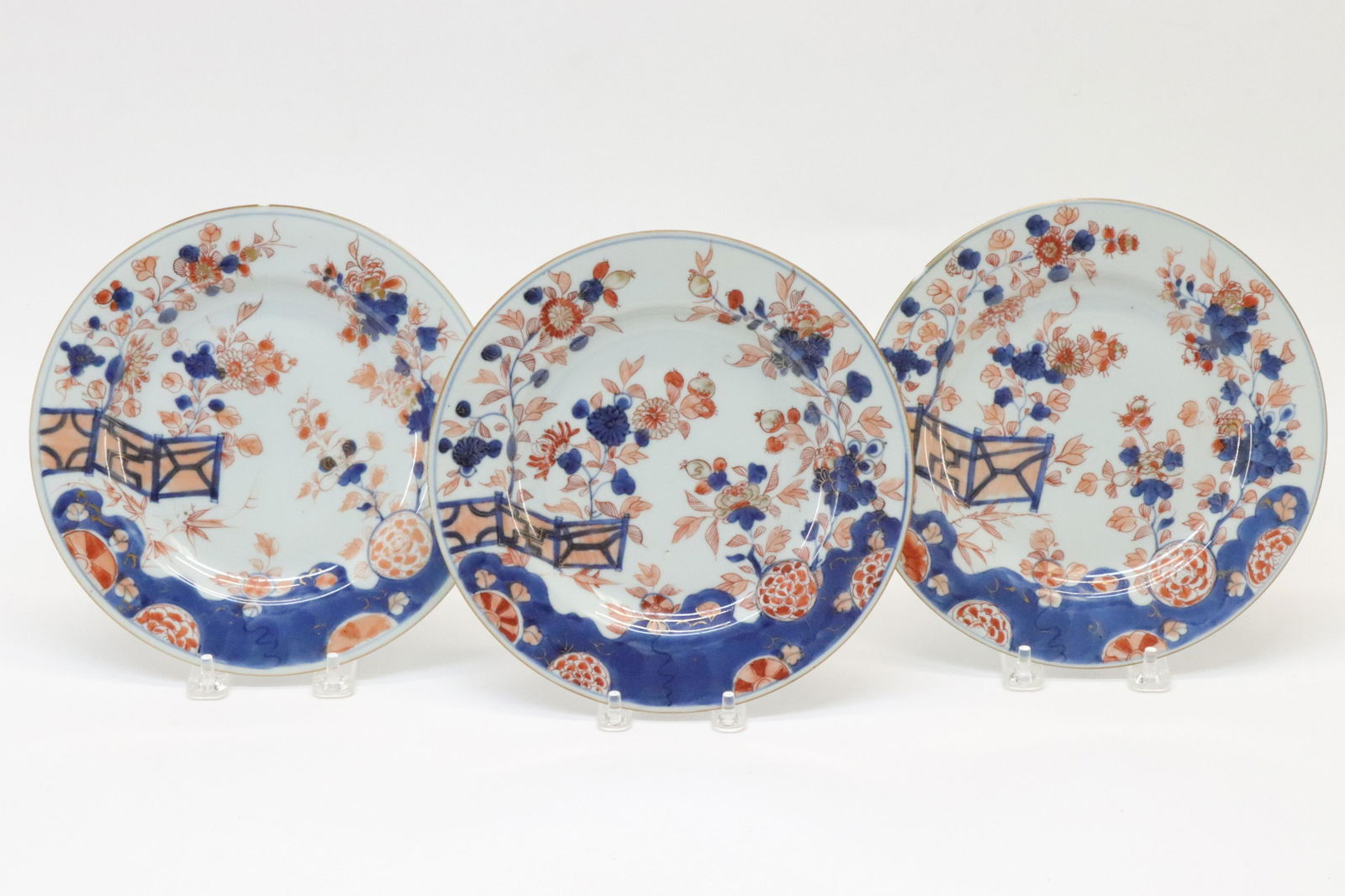 Three Imari Porcelain Plates, Fence & Floral (1 of 5)