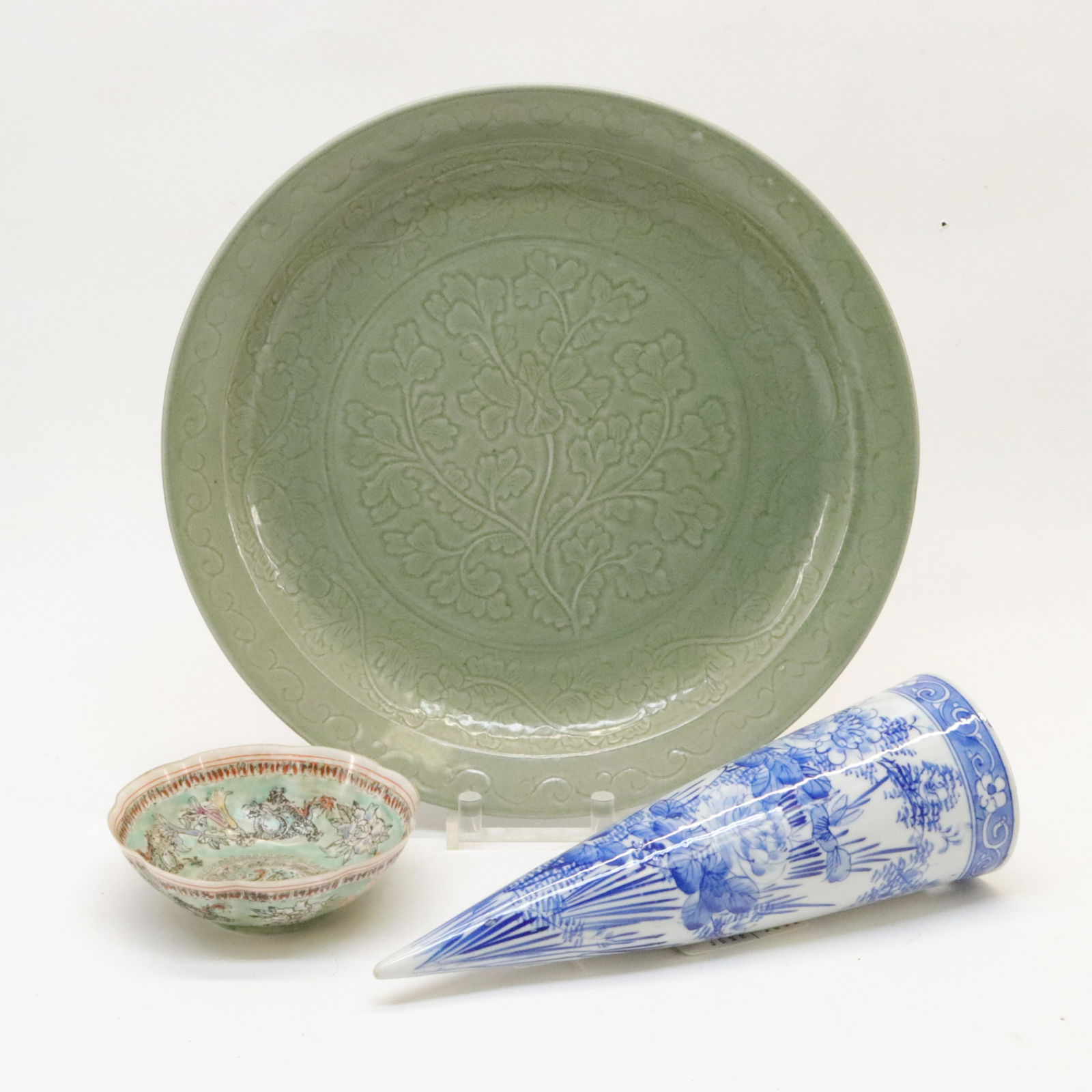 Group of Chinese Ceramics (1 of 10)