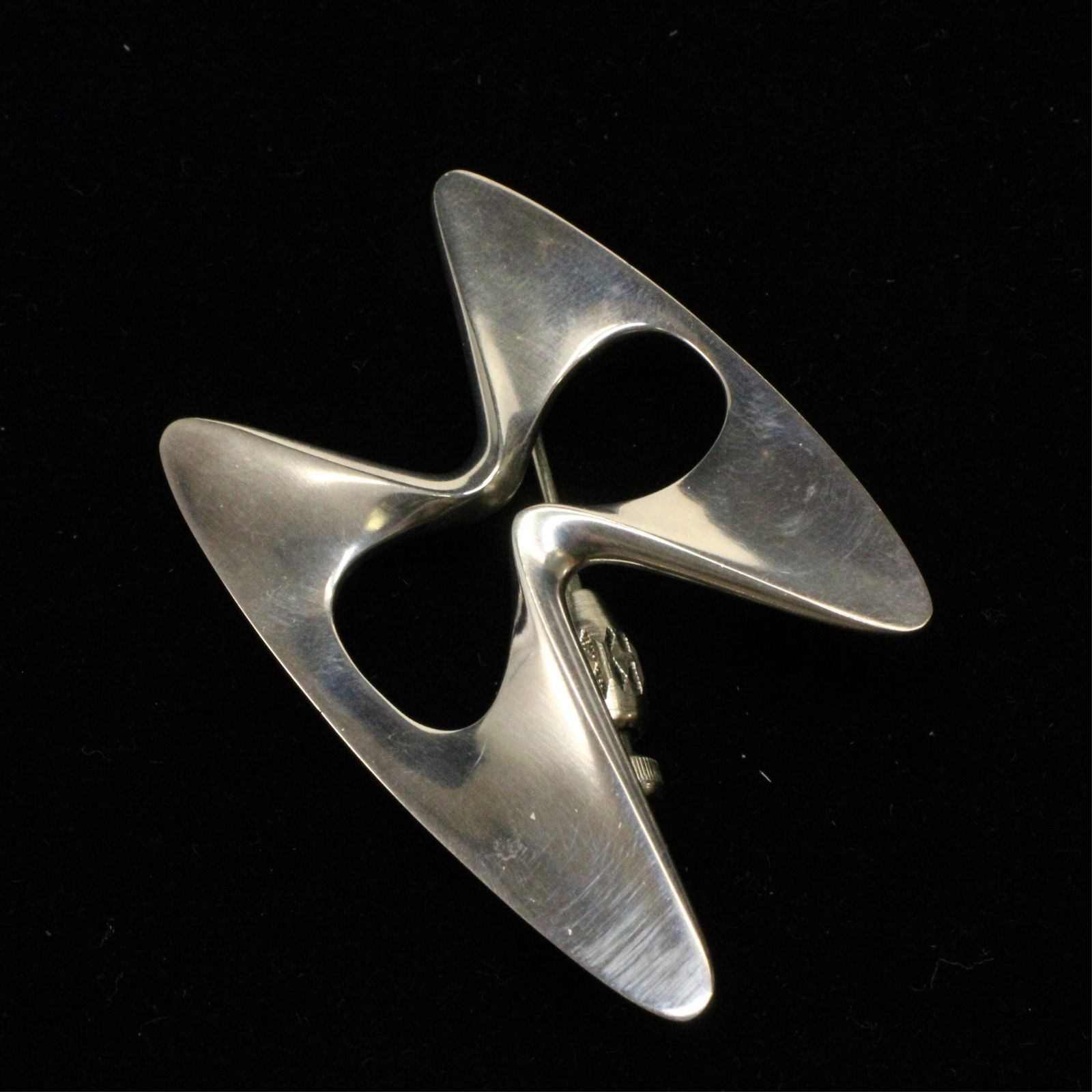 Georg Jensen Amoeba Brooch, # 369 (1 of 4)