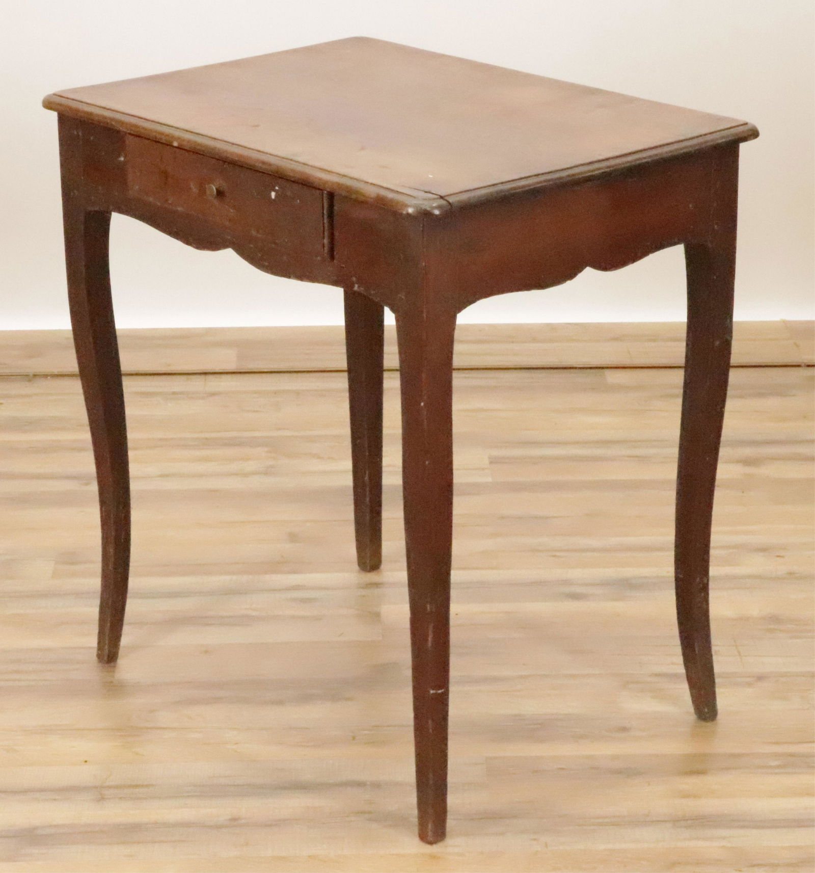 French Provincial Cherry Side Table (1 of 8)