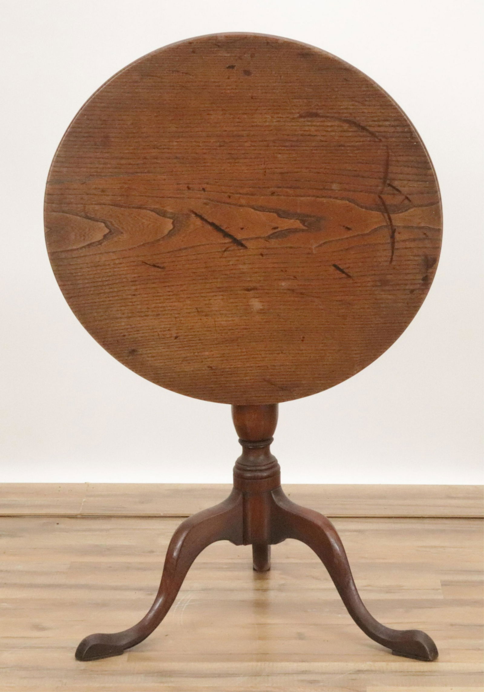 George III Oak Tripod Table, 18th C. (1 of 8)