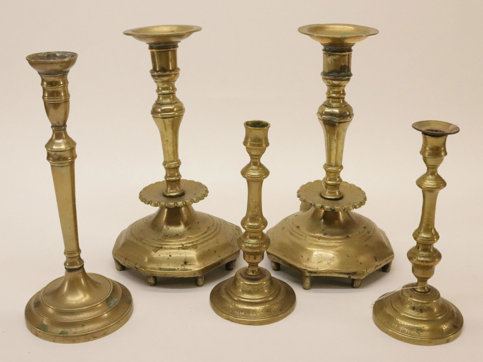 5 English Brass Candlesticks, 19th C. (1 of 3)