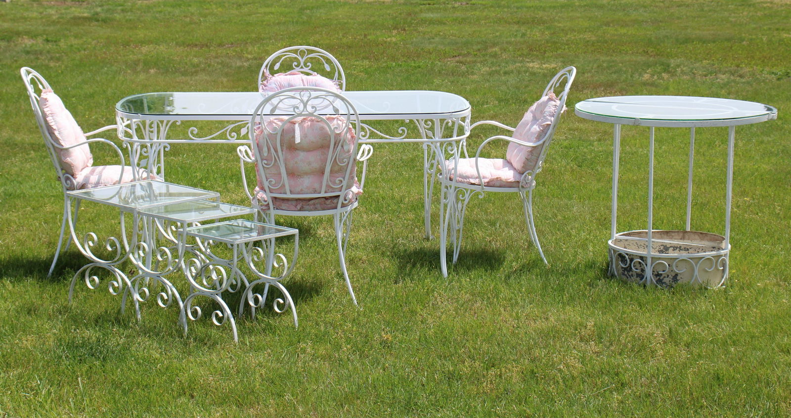 White Painted Metal Patio Set (1 of 12)