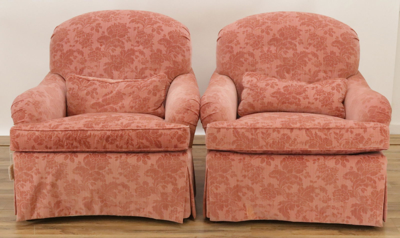 Pair of Swaim Velvet Upholstered Lounge Chairs (1 of 8)