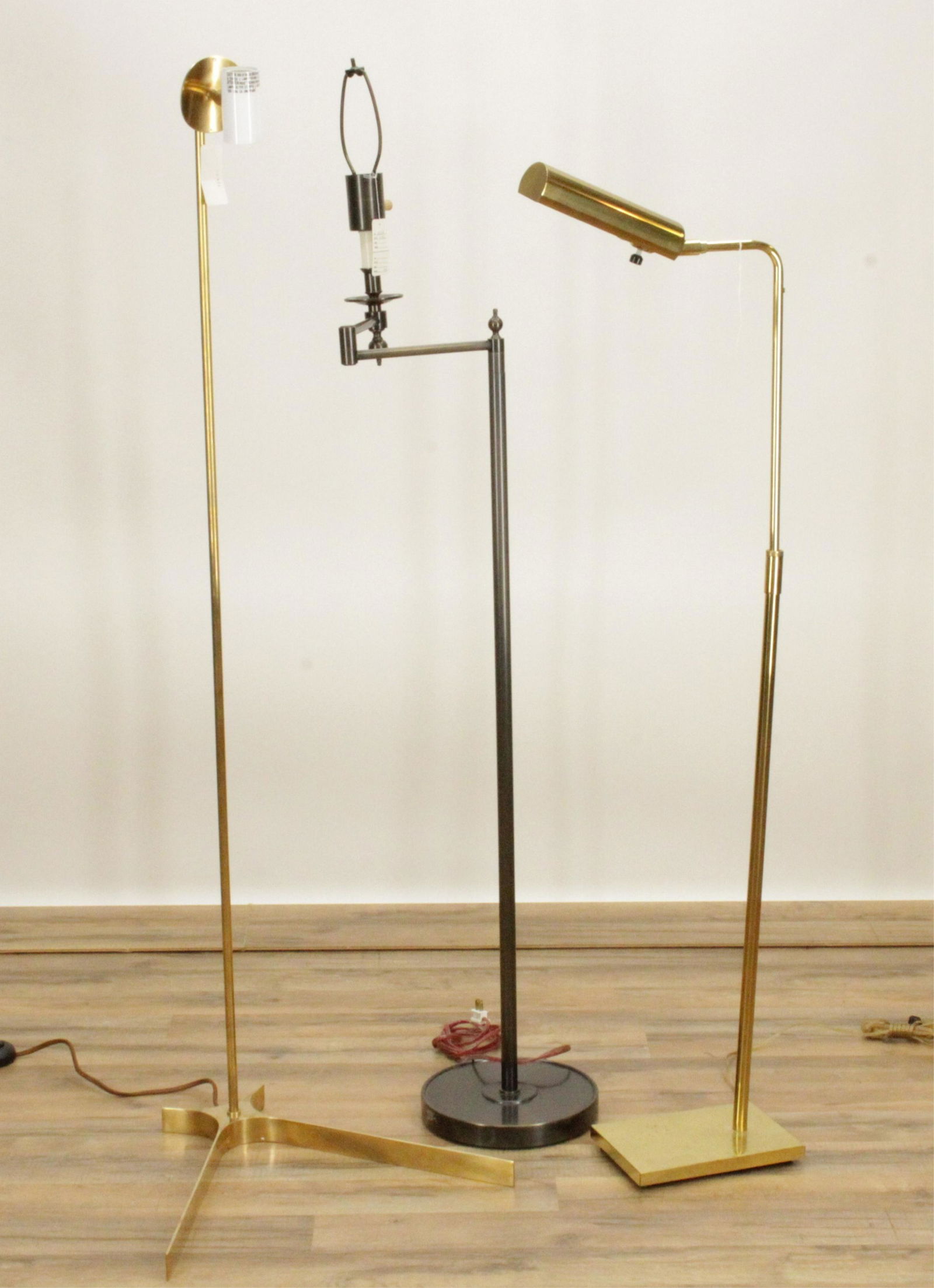 Koch & Lowey OMI Brass Lamp, 2 Brass Lamps (1 of 7)