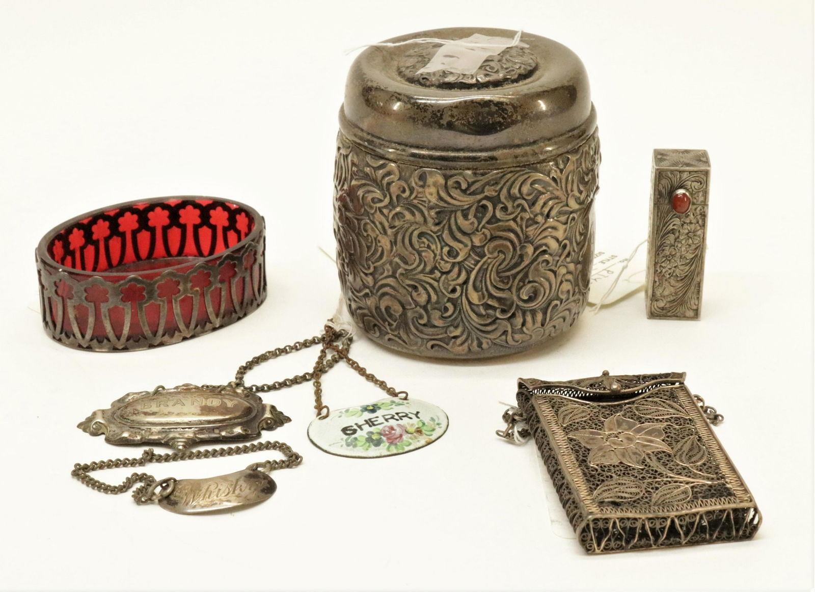 Sterling Silver Table Articles (1 of 11)