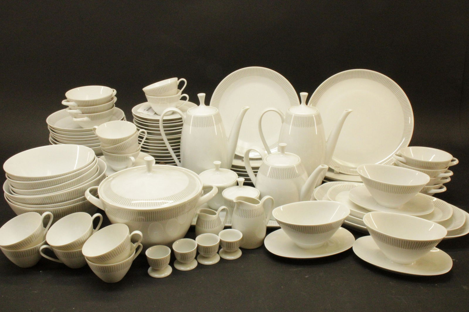 Mid Century Arsberg Porcelain Part Dinner Svc (1 of 5)