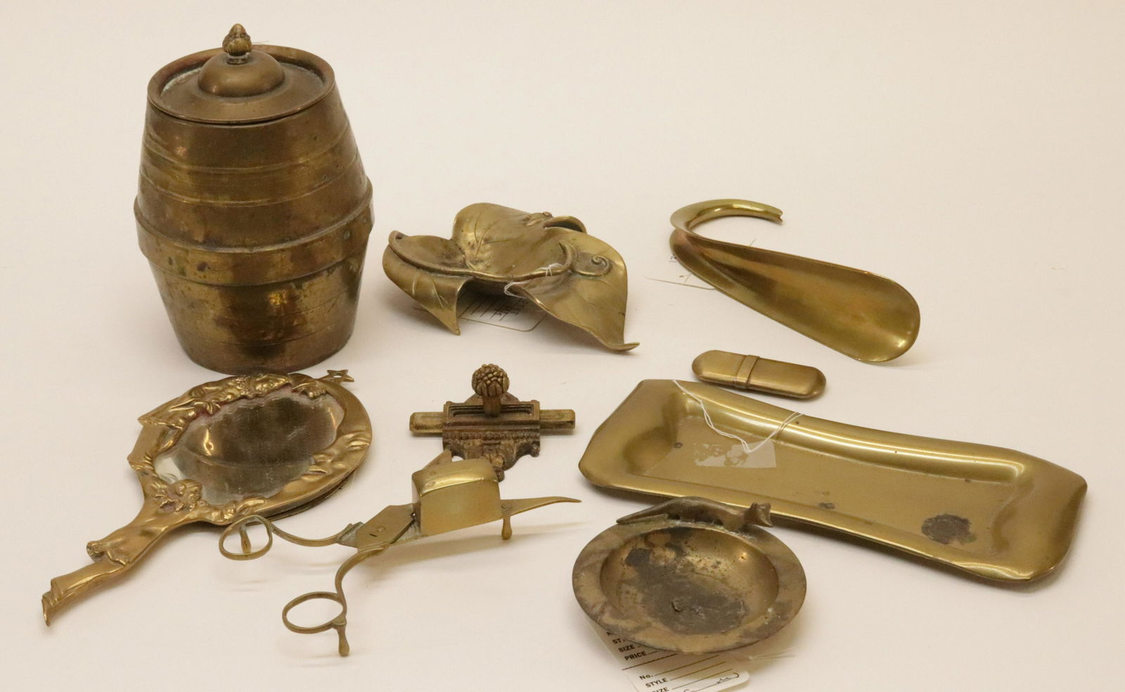 9 Brass Table Articles (1 of 11)