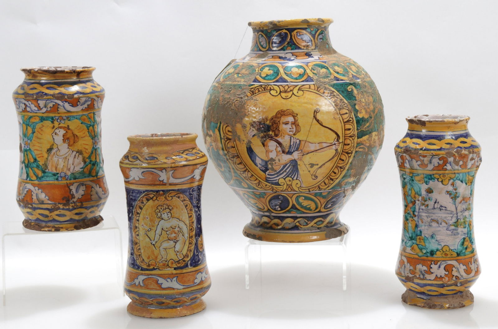 4 Majolica Pottery Jars; Sicilian Albarelli, 17th (1 of 6)