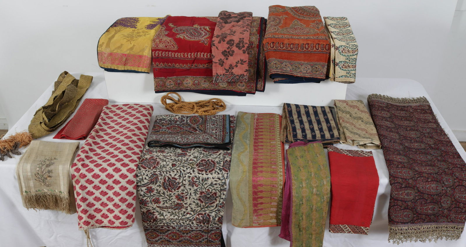Grp. Antique & Vintage Textiles,suzani (1 of 3)