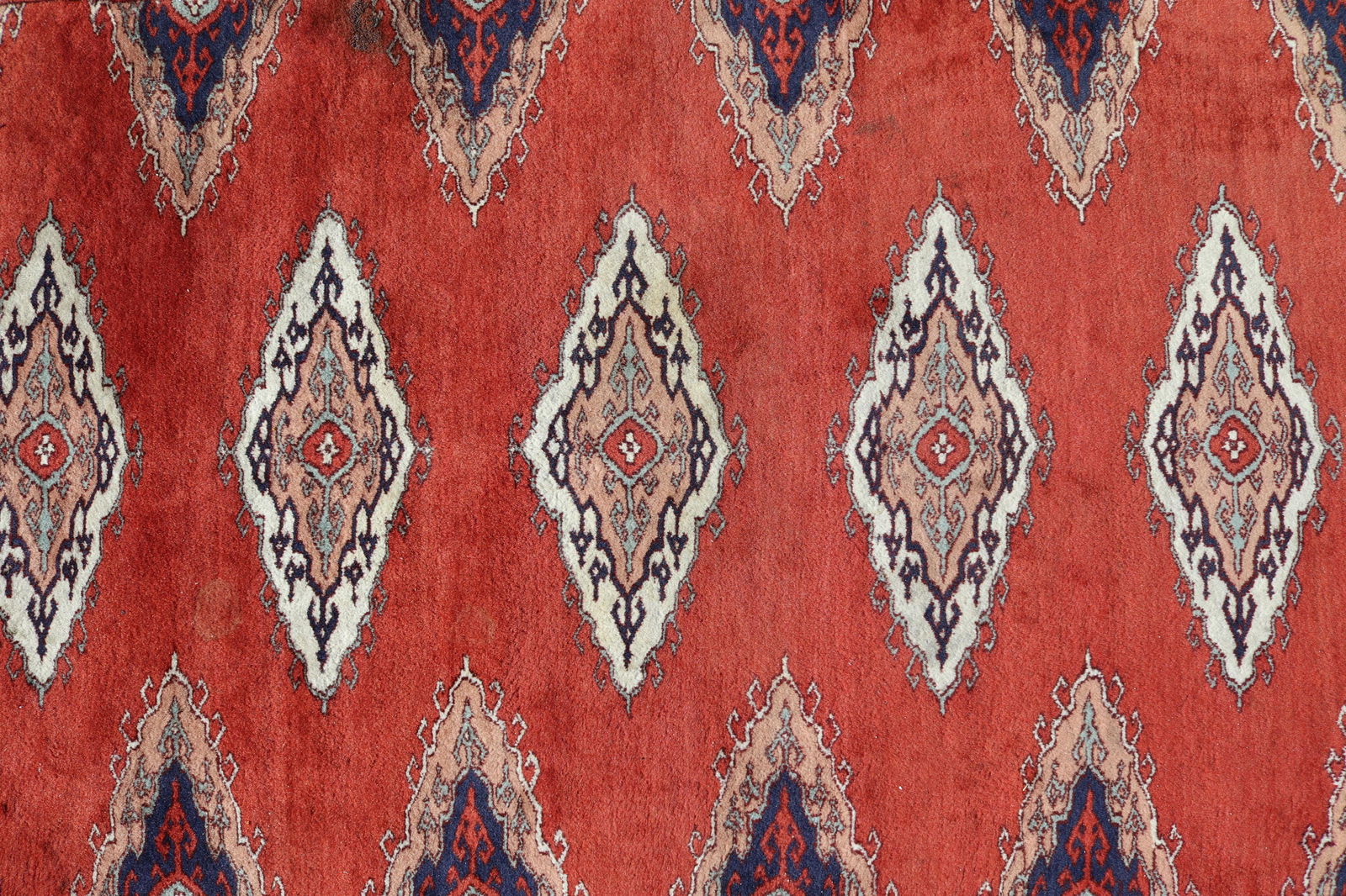 Baluchistan & Pakistan Bokhara Rugs, 20th C.: Baluchistan & Pakistan Bokhara Rugs, 2' 9" x 5' 2" and 5' 2" x 8' 4", Early and Late 20th C. Dimensions: 2' 9" x 5' 2" - 5' 2" x 8' 4" (SCOP314/2)(WT)