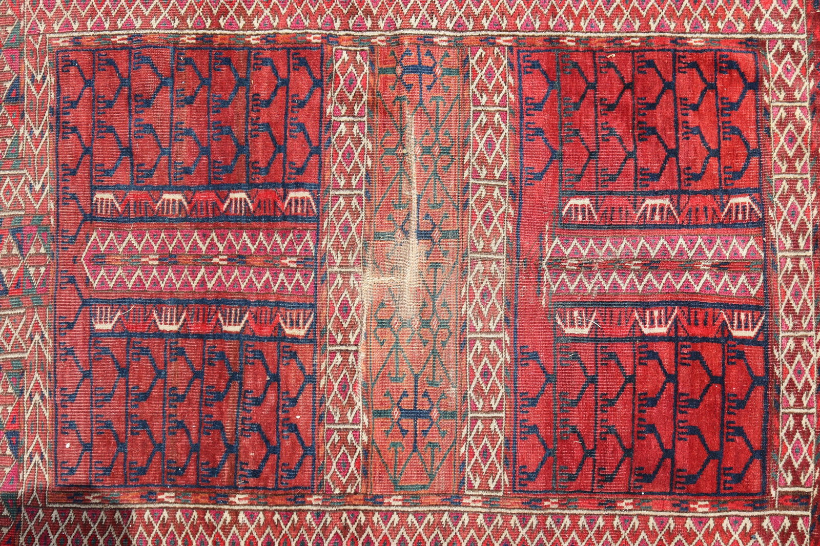 Tekke Turkoman Bokhara Rug, 4'2" x 4'8", E 20th C. (1 of 7)
