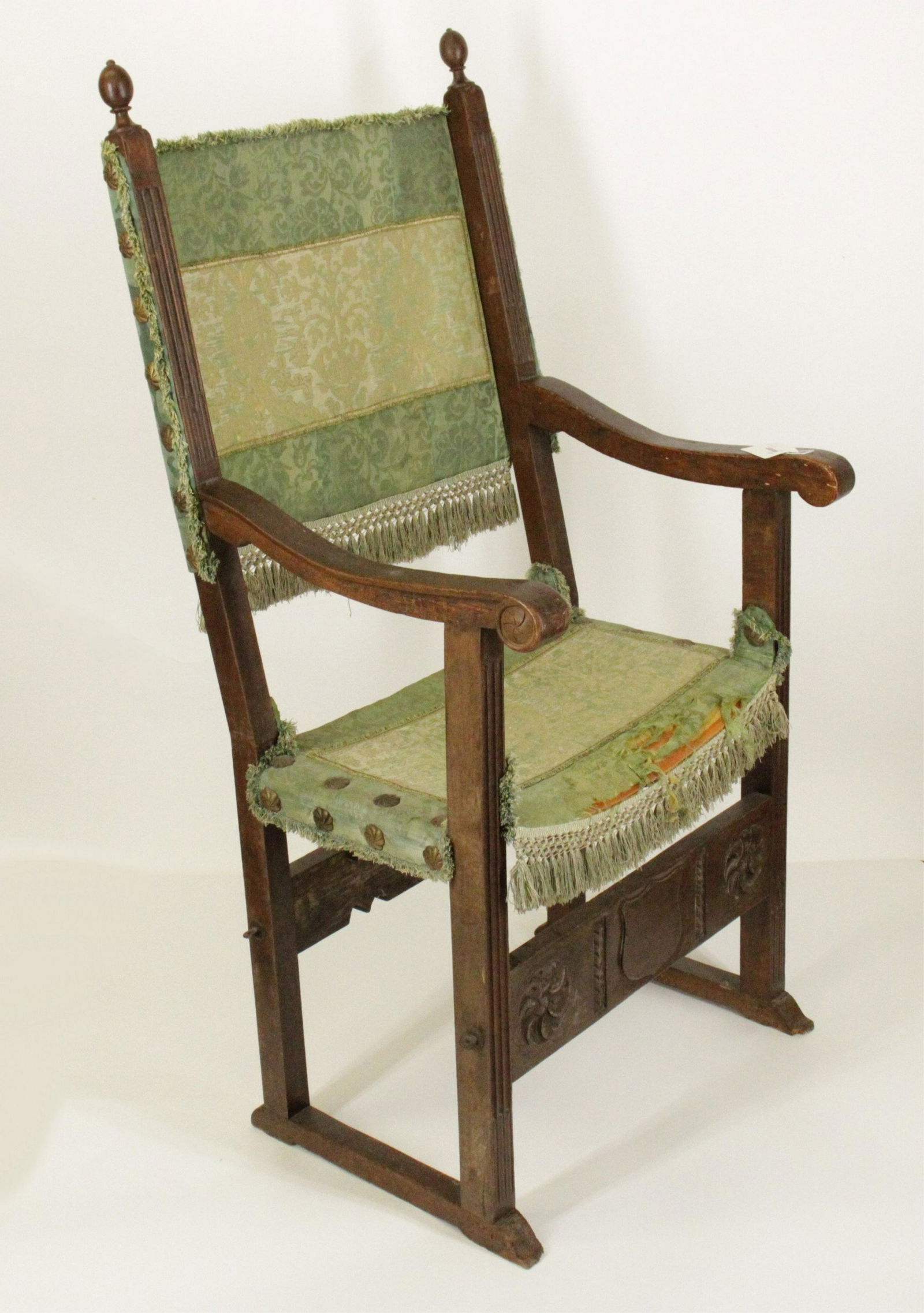 Spanish Baroque Walnut Open Armchair, 17th C (1 of 6)