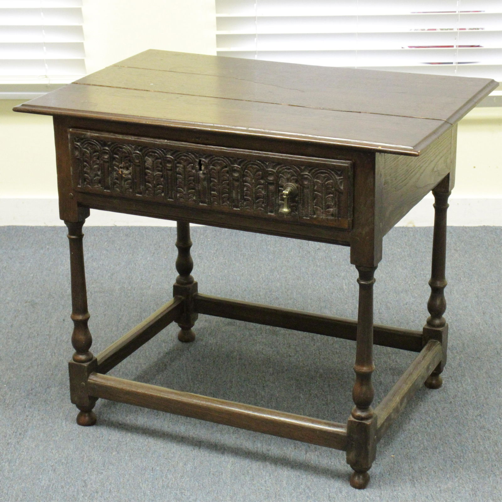English Baroque Style Oak Side Table (1 of 4)